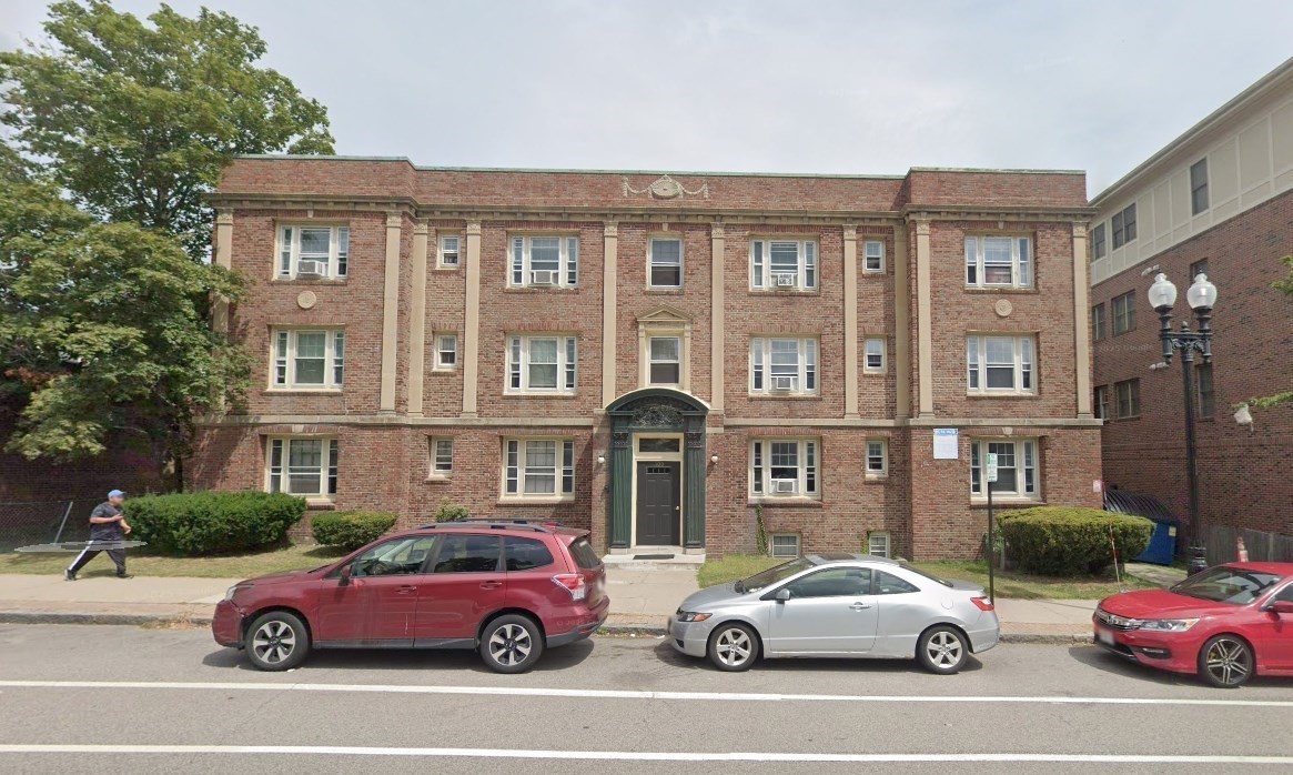 100 Washington Street # 4 Property Photo 1