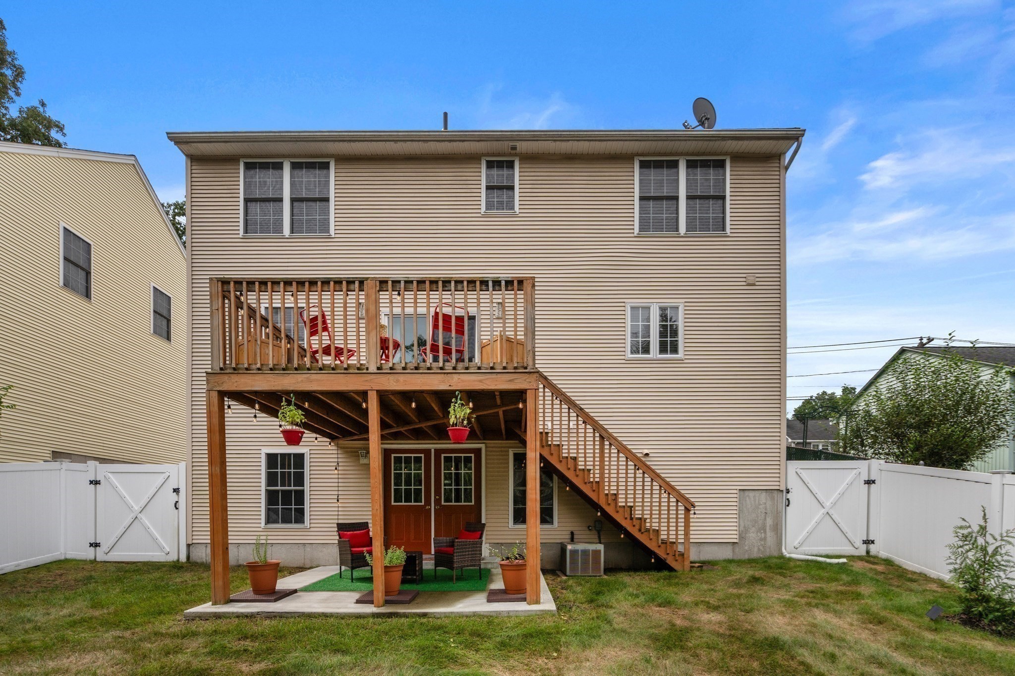 109 Appleton St Property Photo 35