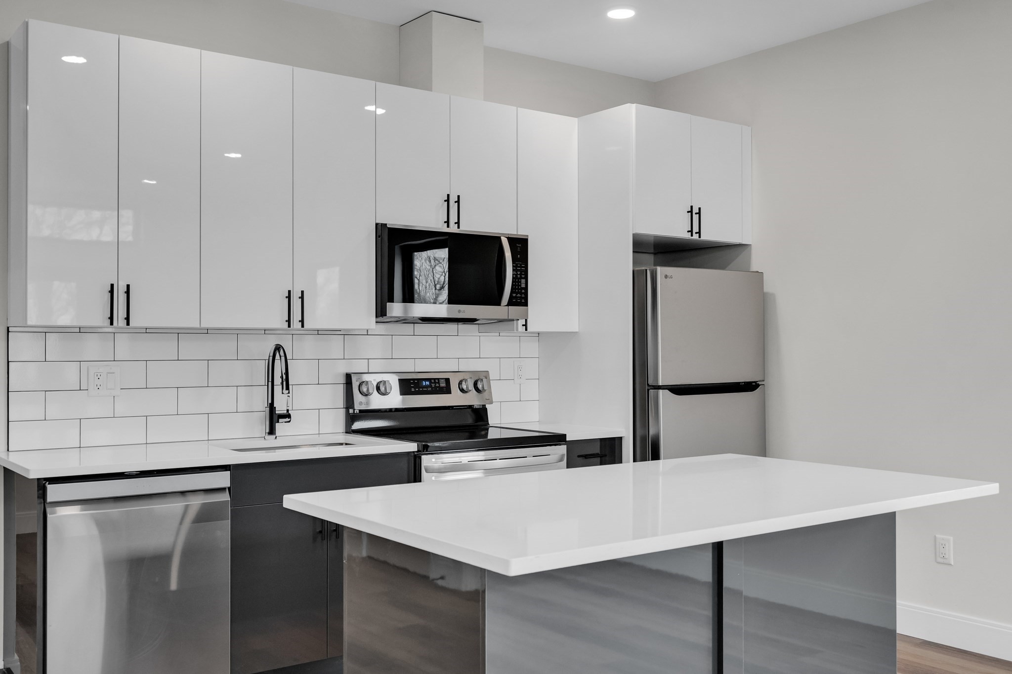 63 Belgrade Ave # 107 Property Photo 1