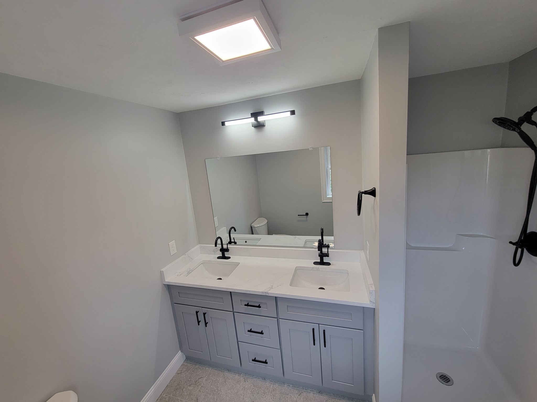 26 Bowker Property Photo 4