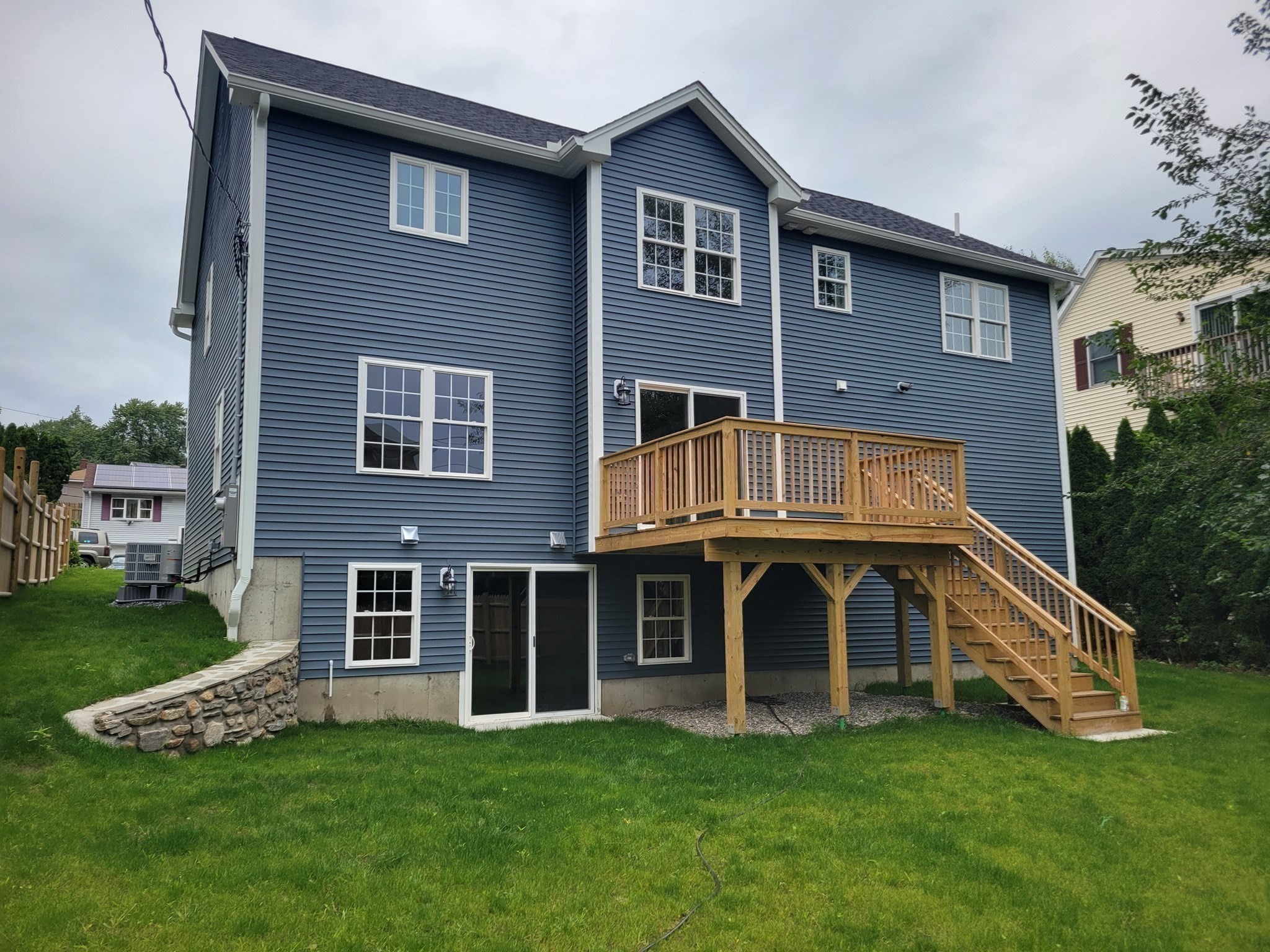 26 Bowker Property Photo 13