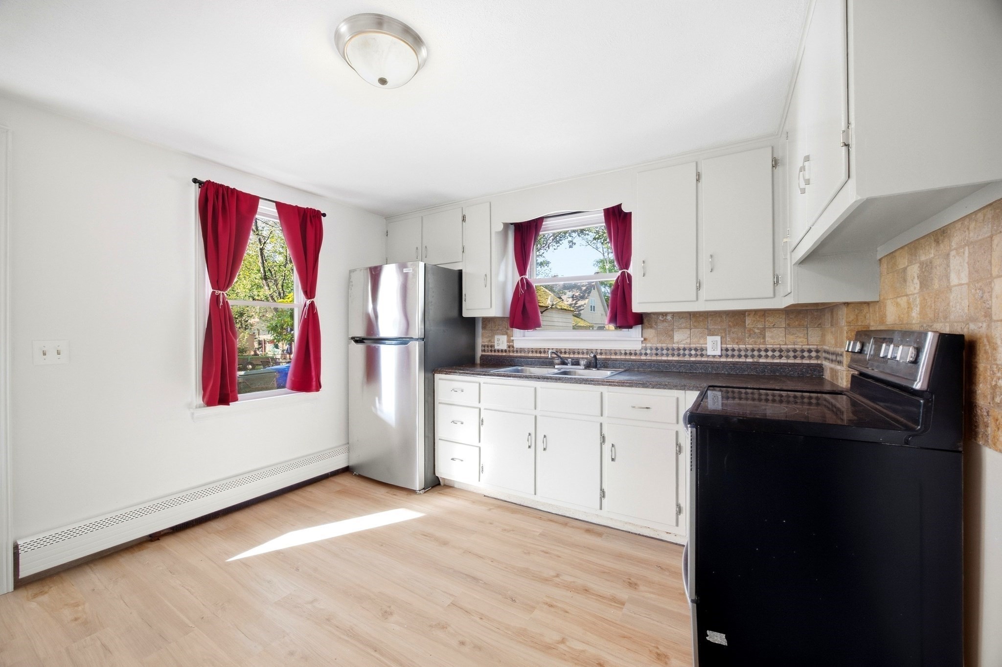 62 Haumont Ter Property Photo 5