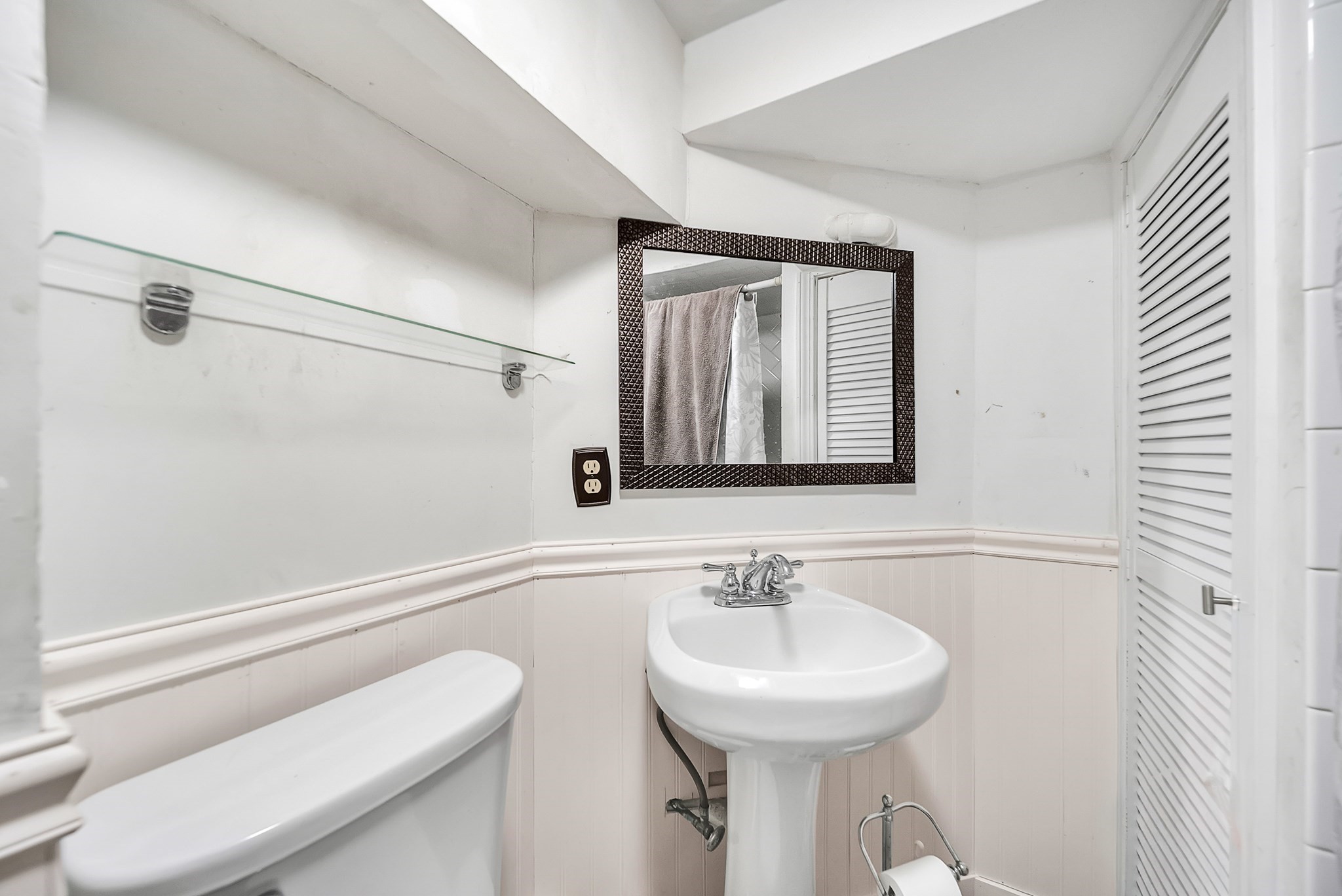 29 West Milton St. Property Photo 37