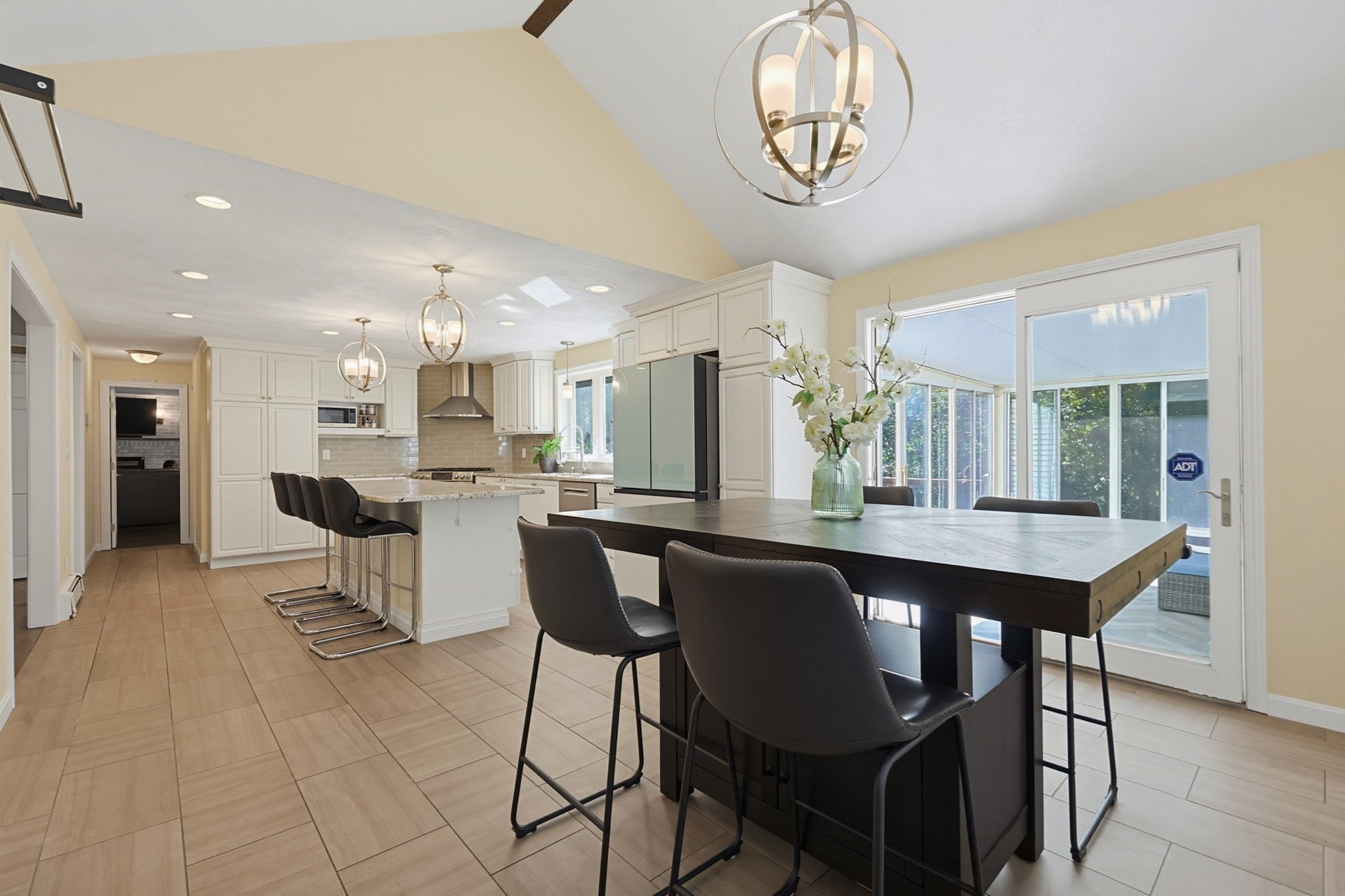 5 Chausse Dr Property Photo 12