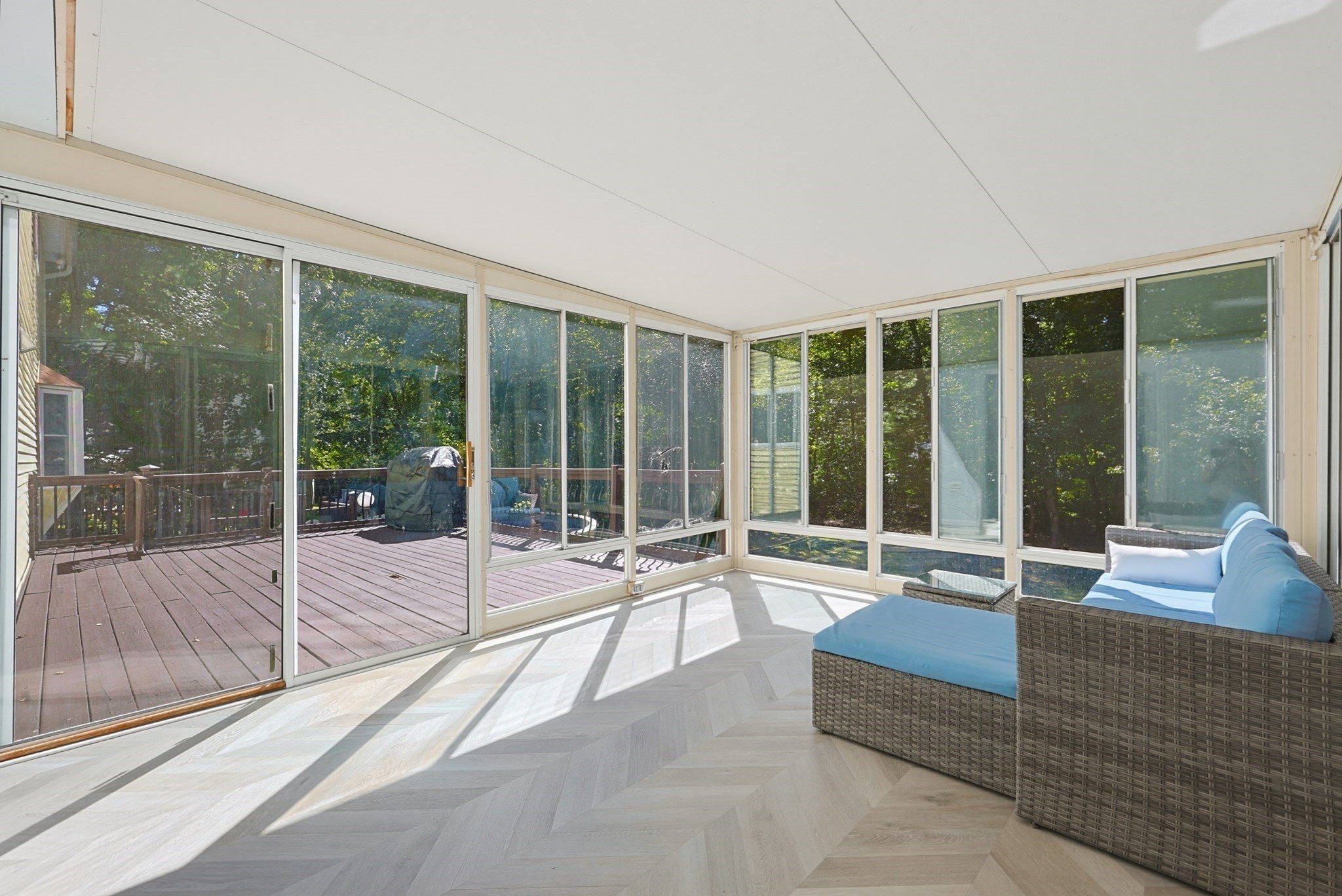 5 Chausse Dr Property Photo 14