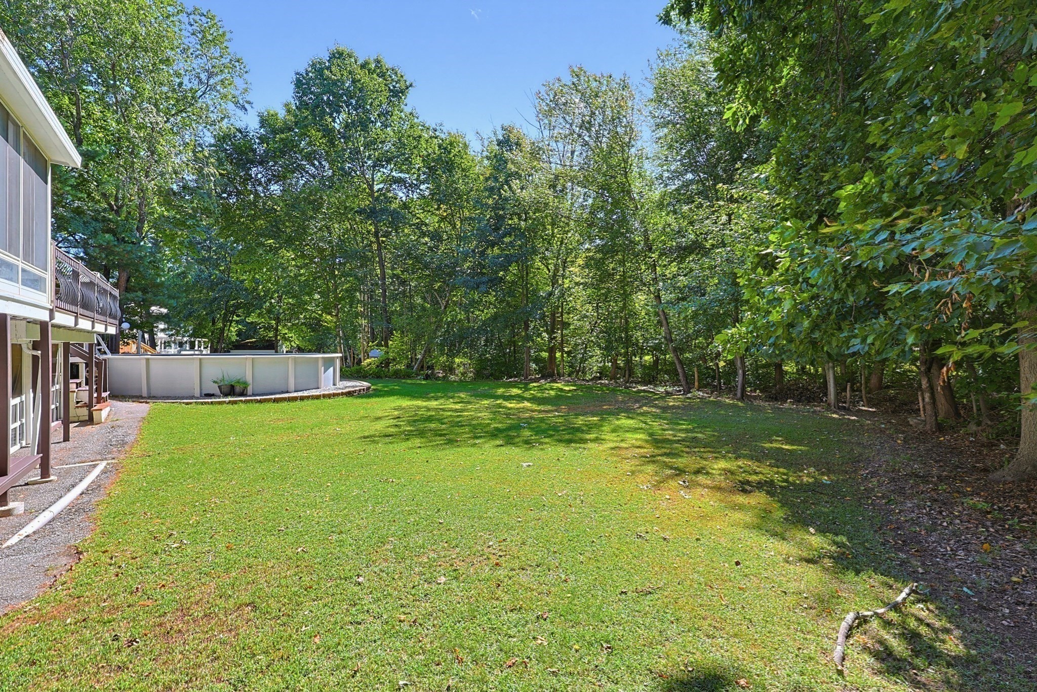 5 Chausse Dr Property Photo 40