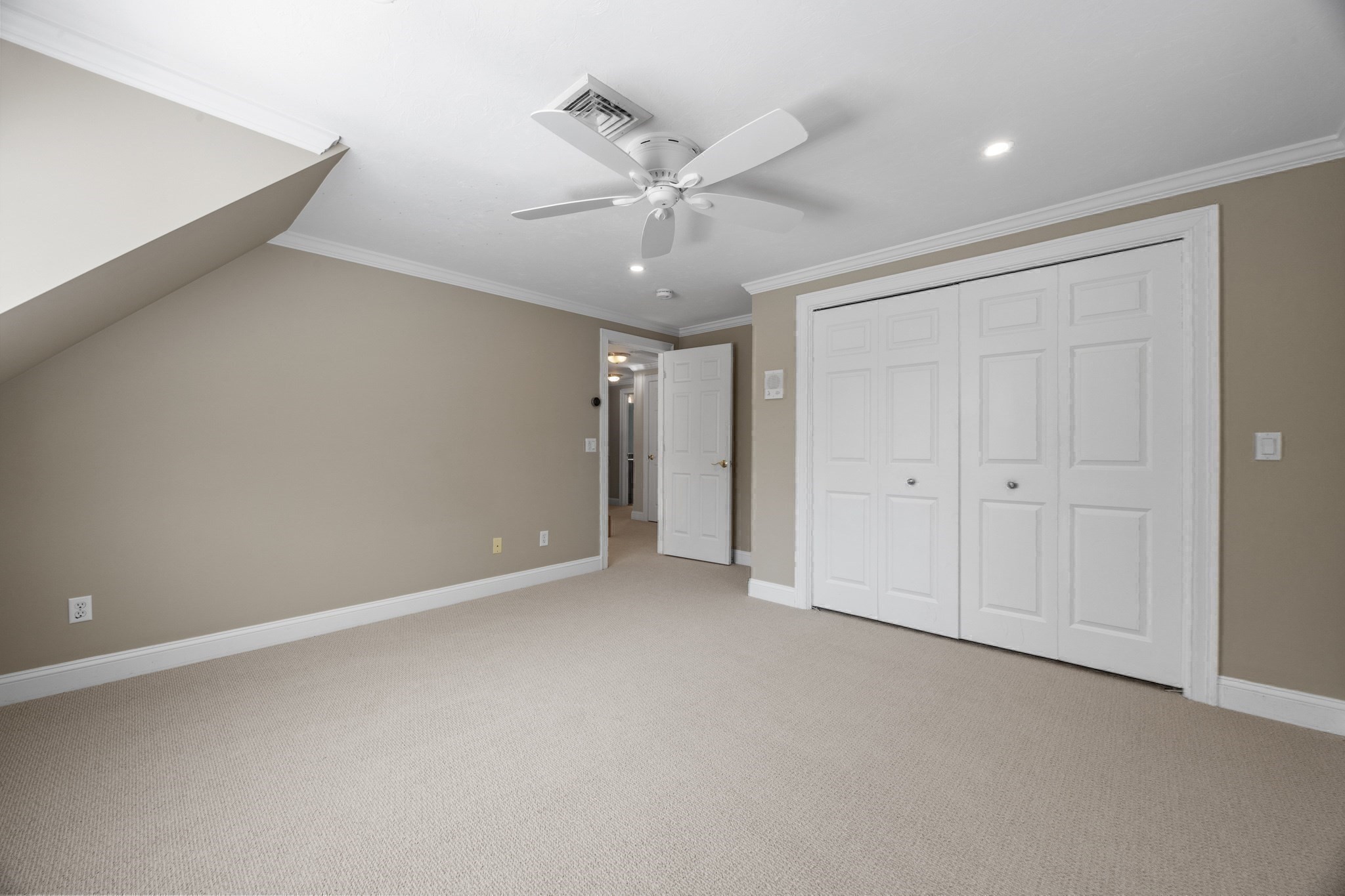 234 Country Club Way Property Photo 30