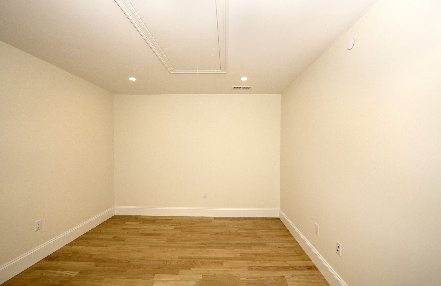 25 Clubview Dr # 25 Property Photo 11
