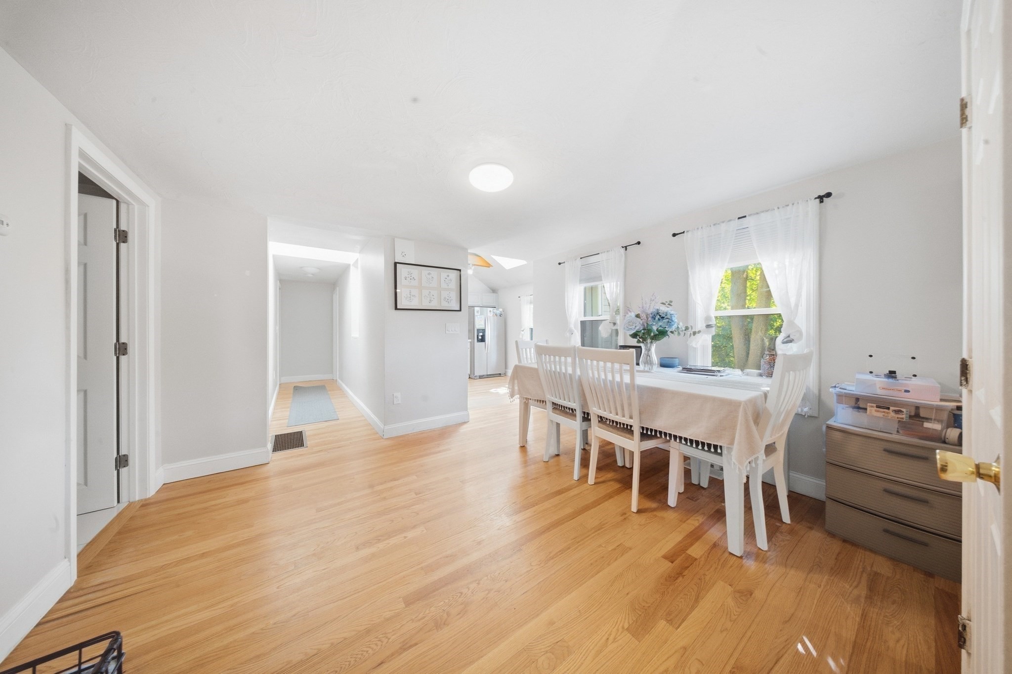 128 Howe St Property Photo 16