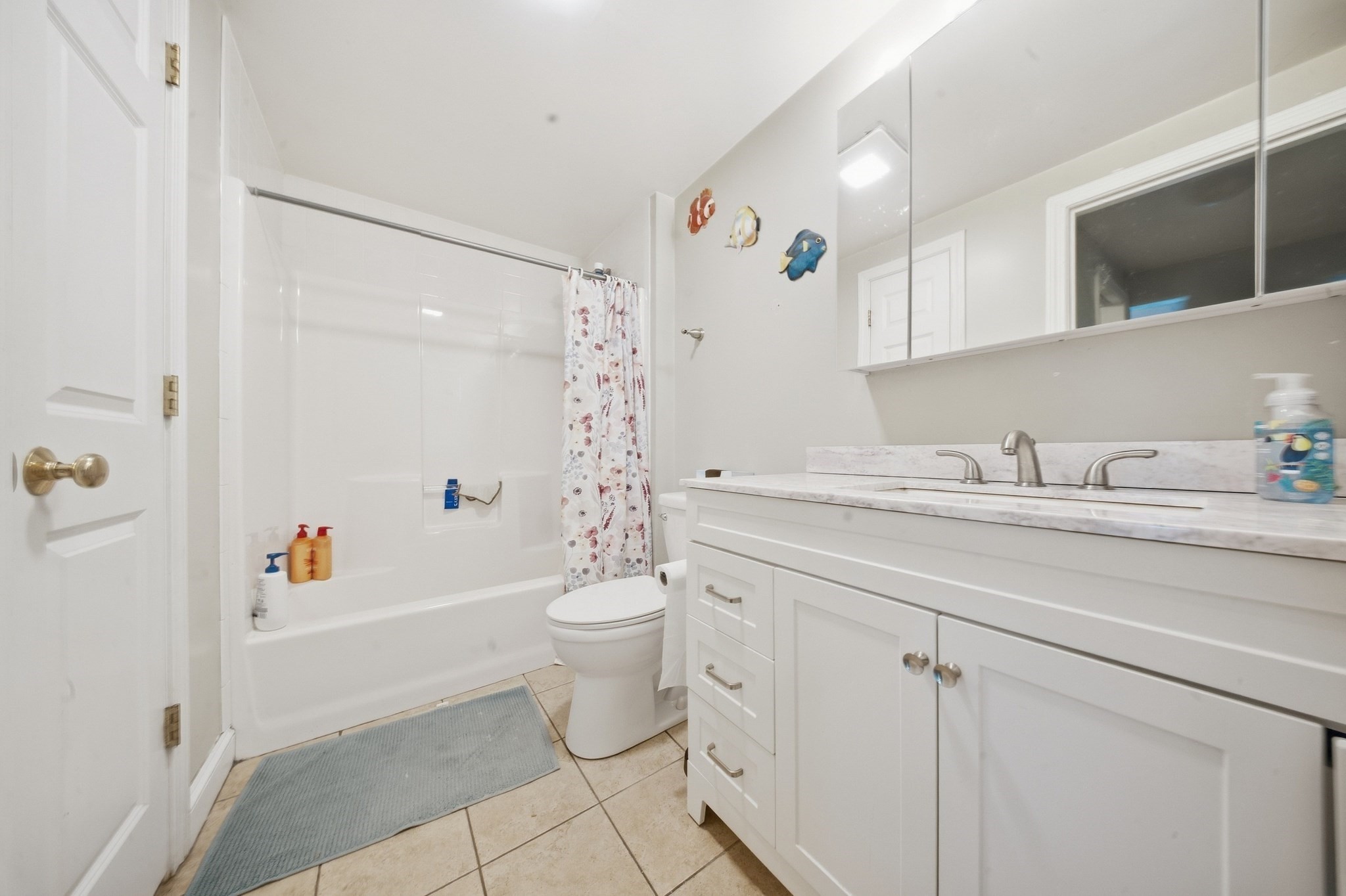 128 Howe St Property Photo 31