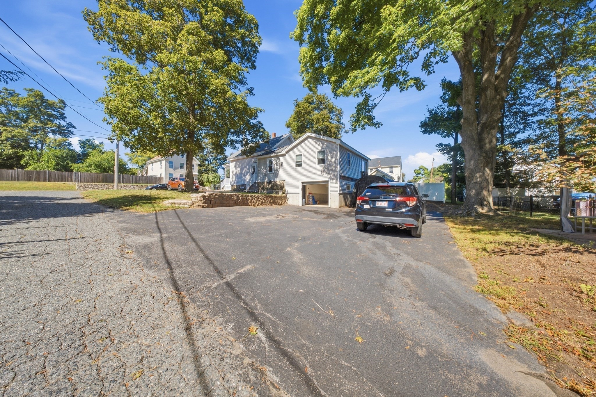 128 Howe St Property Photo 36