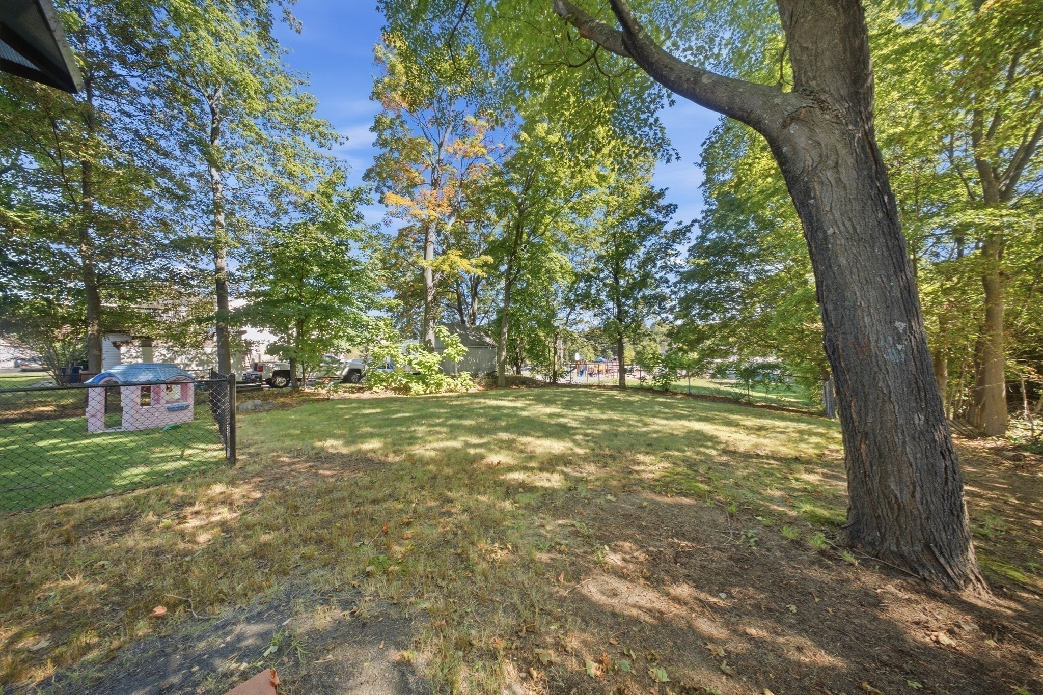 128 Howe St Property Photo 38