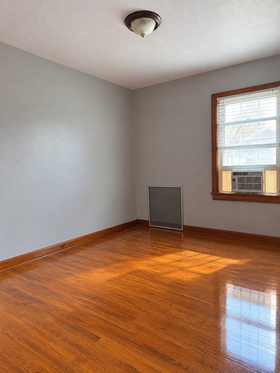 210 Hope St # 3n Property Photo 6