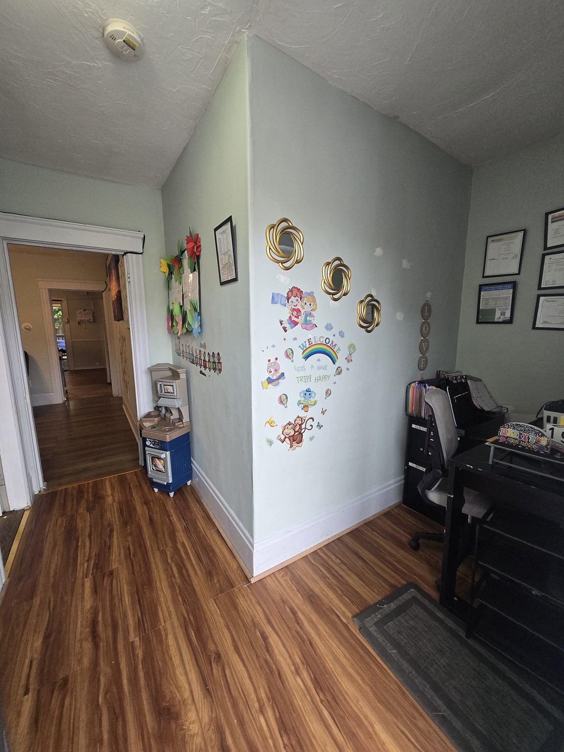6 Delaware St Property Photo 13