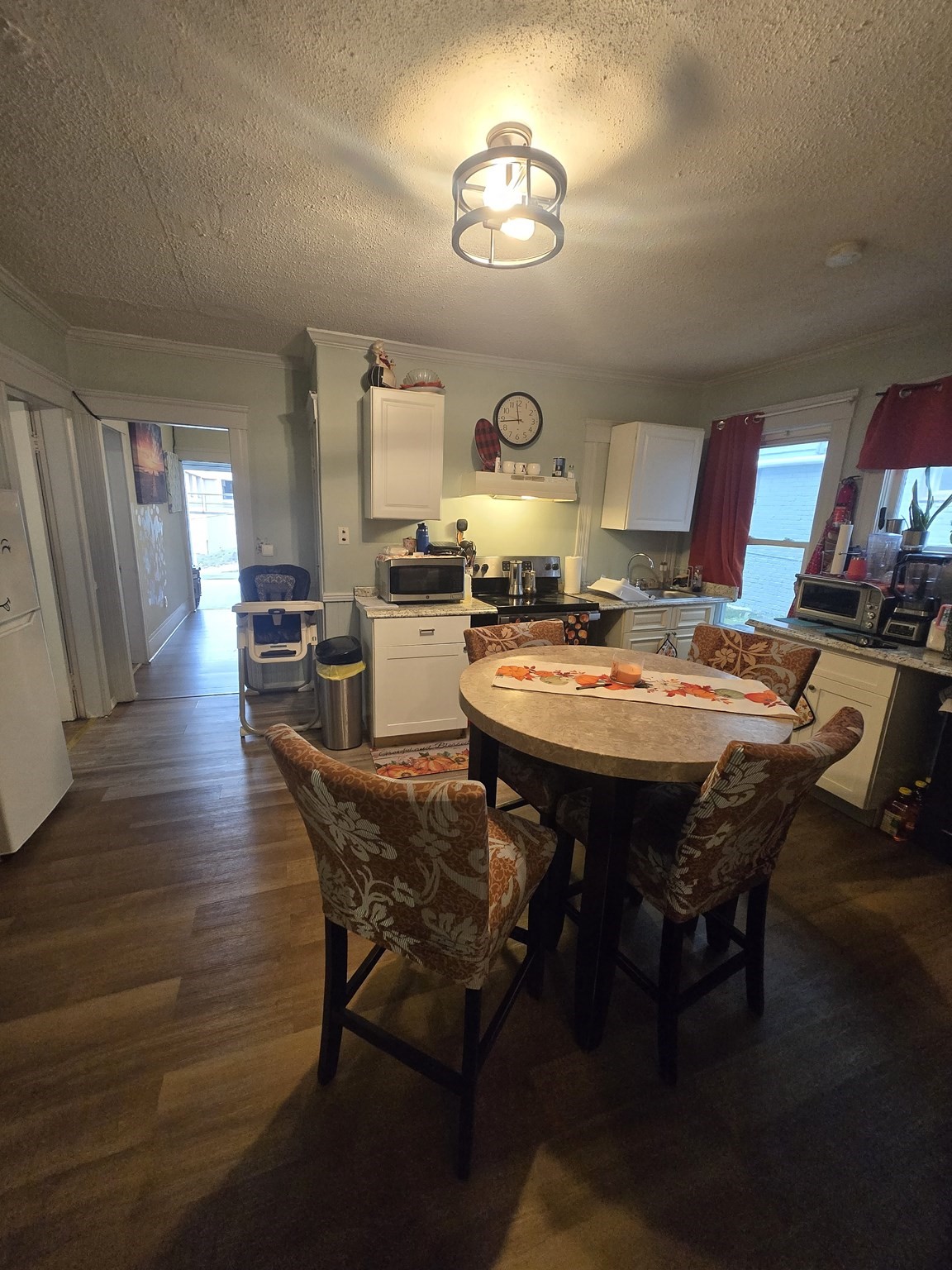 6 Delaware St Property Photo 18