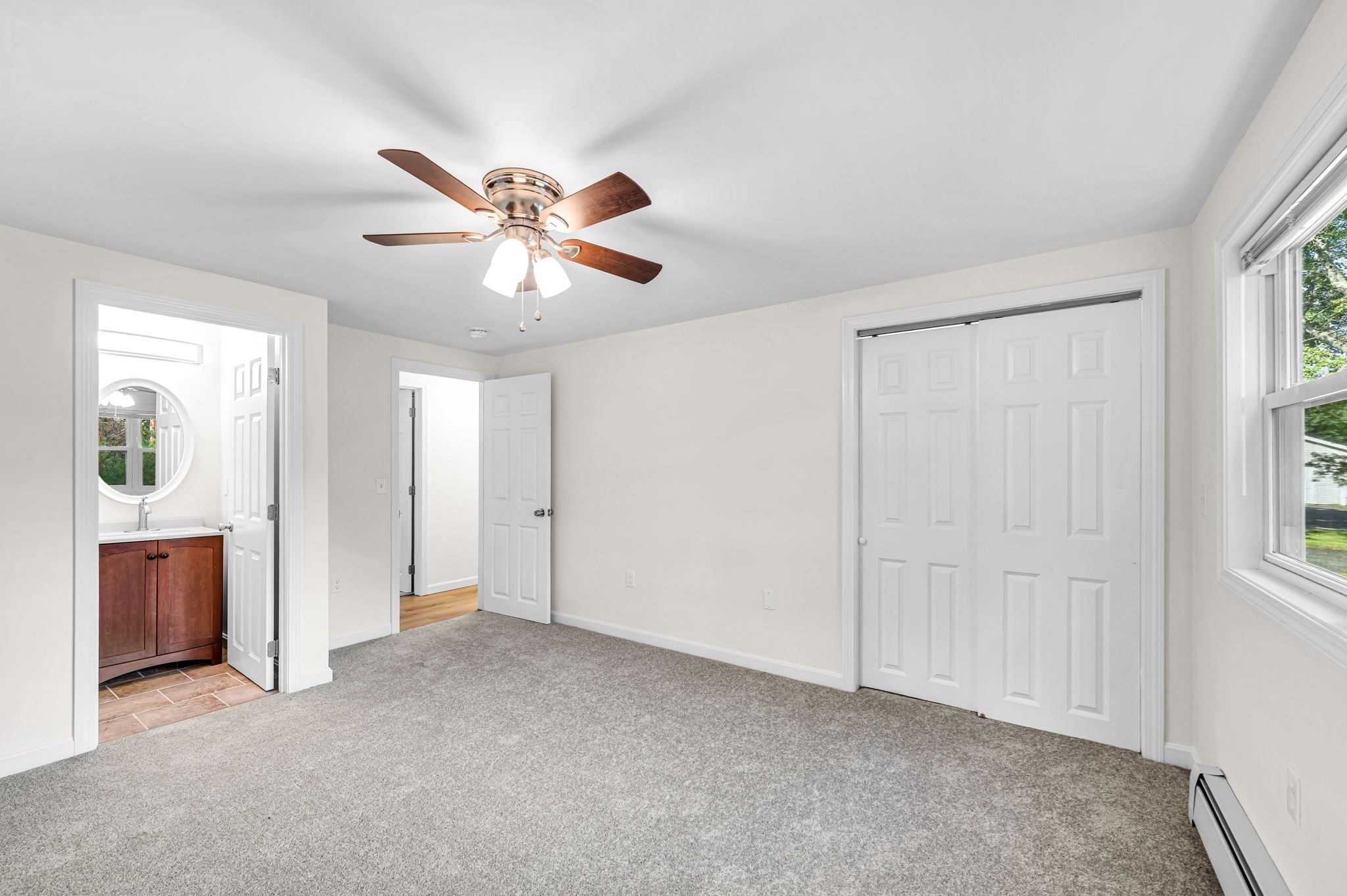 3055 Pine Street Property Photo 15