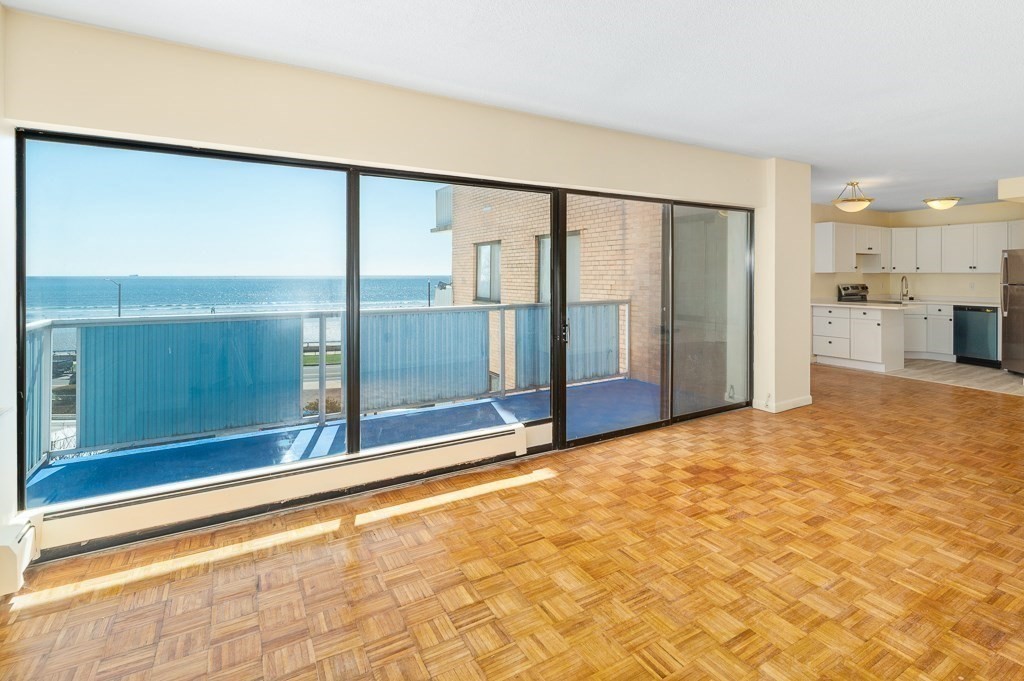 300 Lynn Shore Dr # 410 Property Photo 20