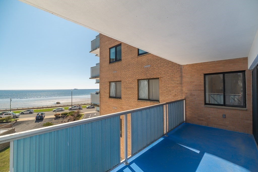300 Lynn Shore Dr # 410 Property Photo 24