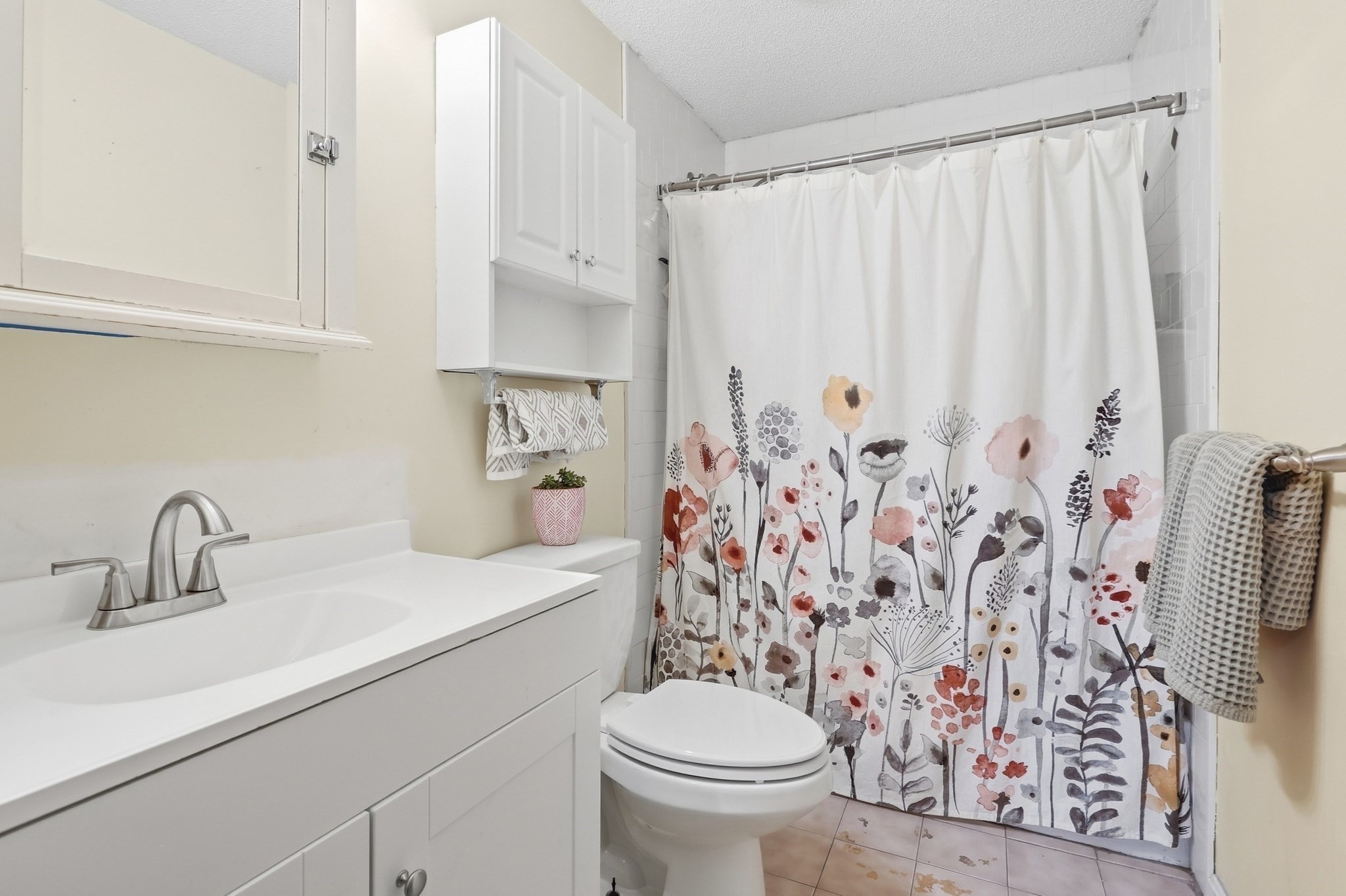 97 Forest # 2 Property Photo 19