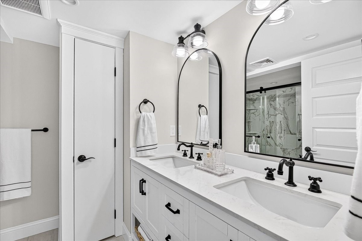 25 Fairmount St Property Photo 24