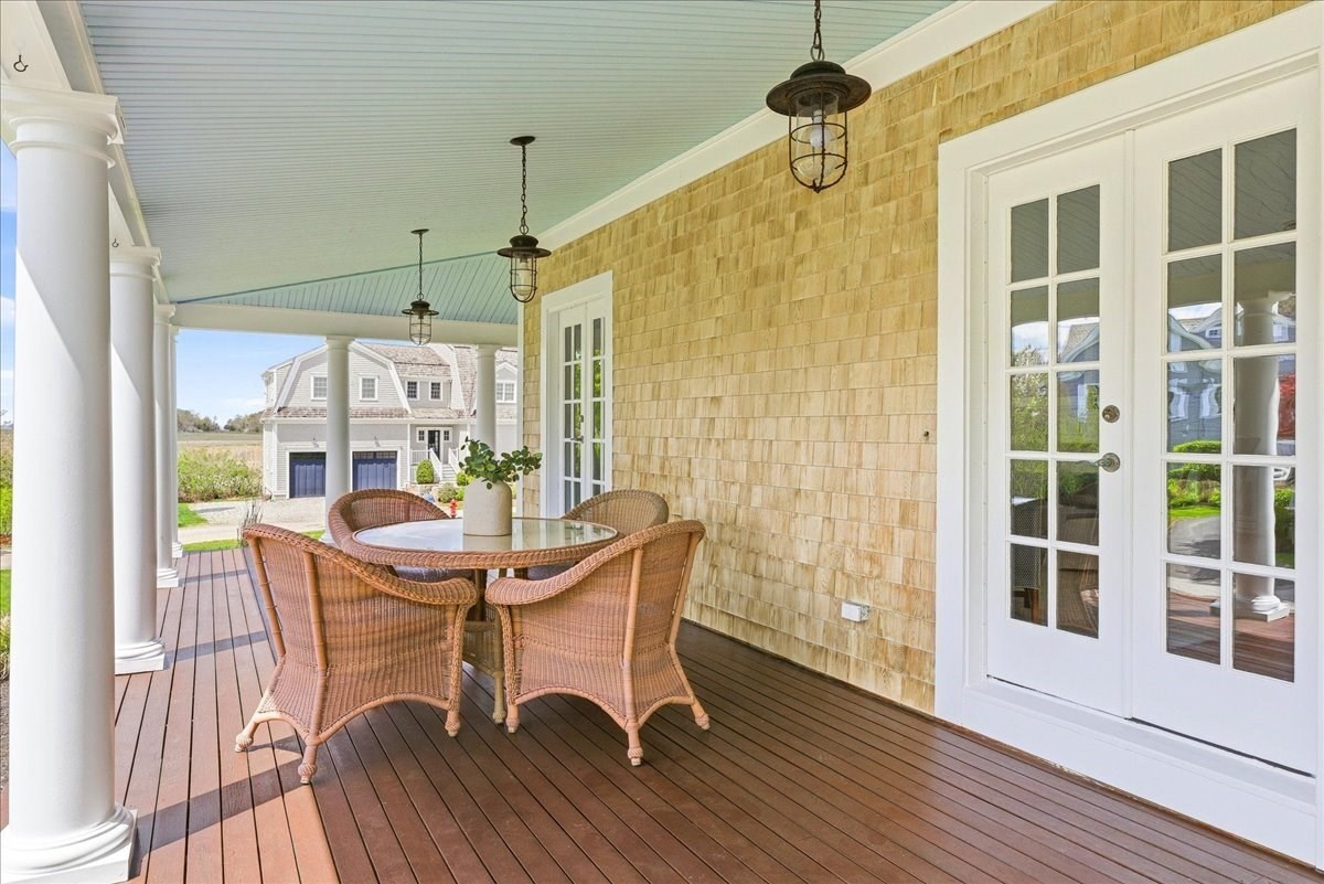 14 Bayberry Rd Property Photo 4