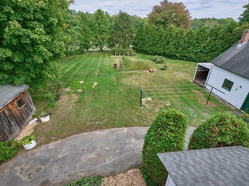 1903 Main St Property Photo 4