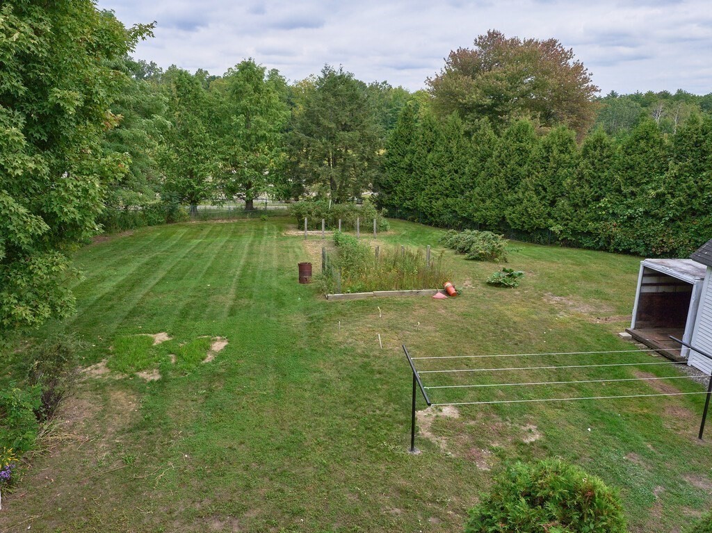 1903 Main St Property Photo 6