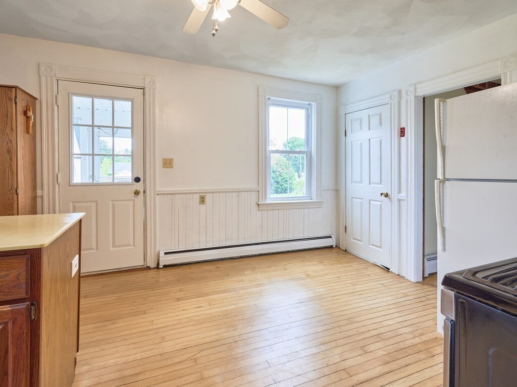 1903 Main St Property Photo 22