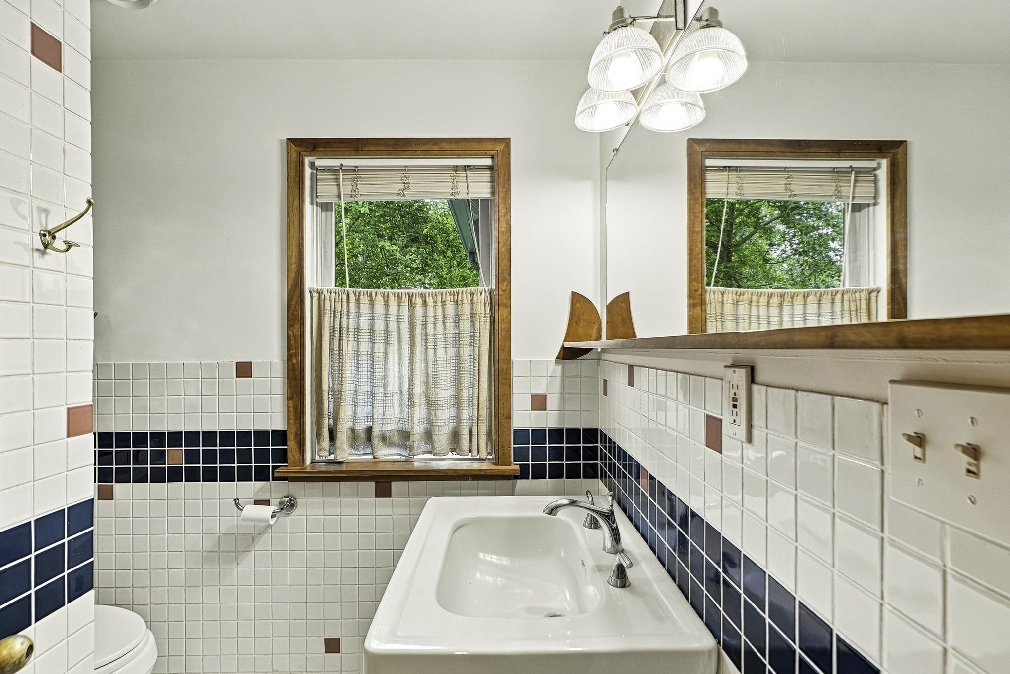 10 Half Moon Hill # 10 Property Photo 13