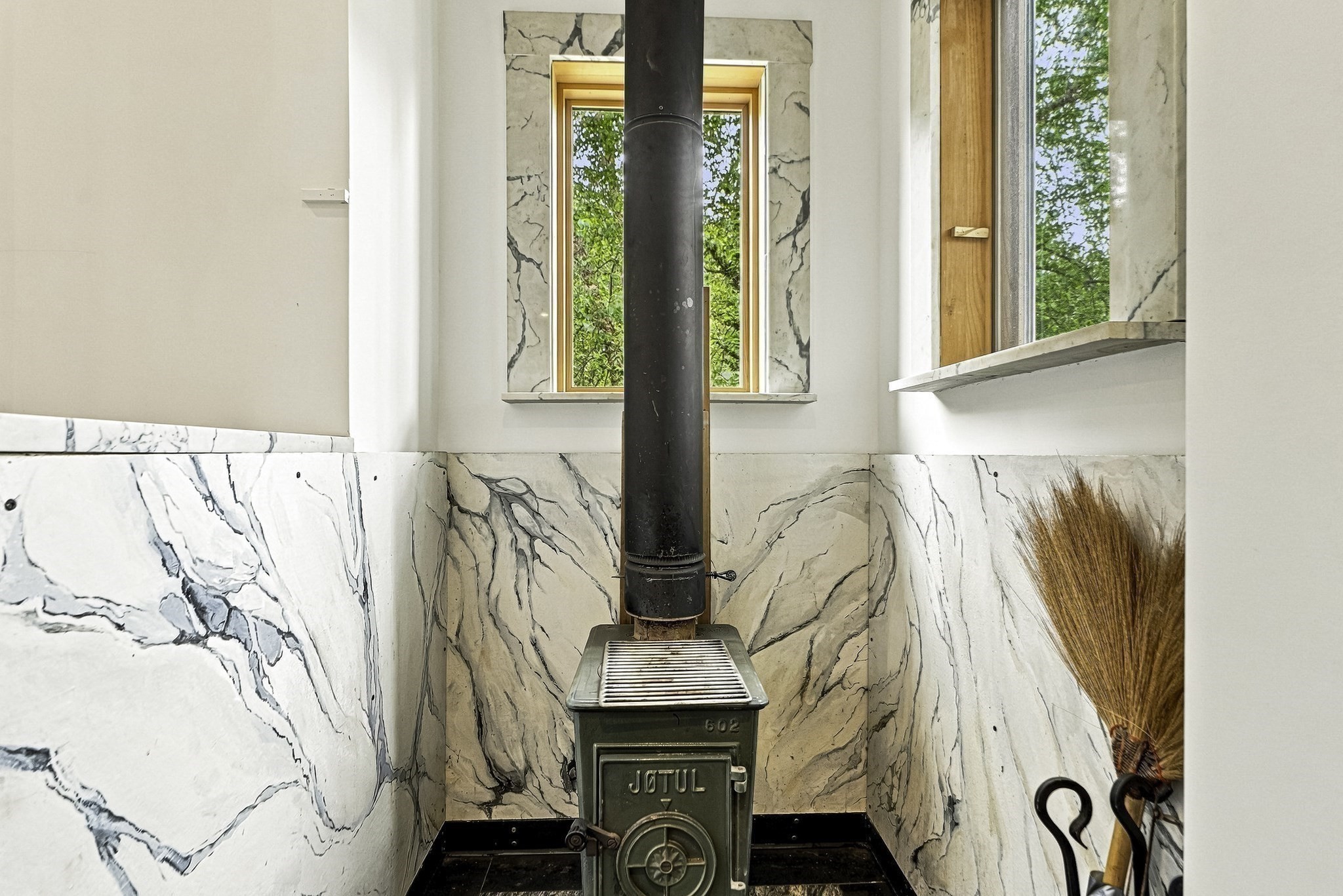 10 Half Moon Hill # 10 Property Photo 15