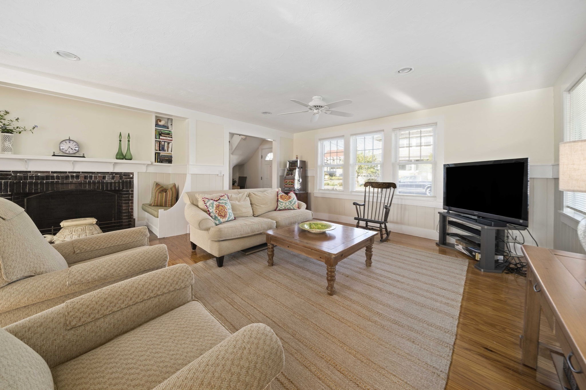 117 Manomet Ave. Property Photo 7