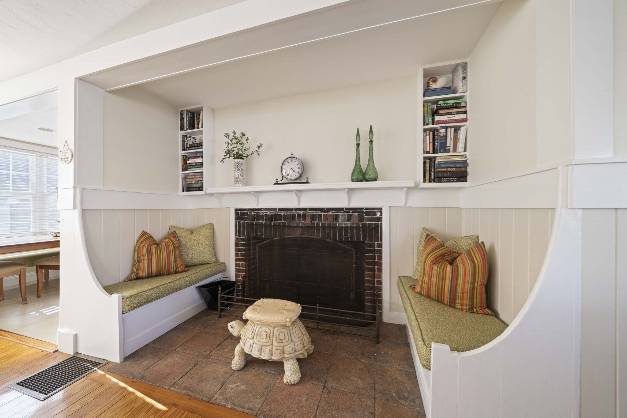 117 Manomet Ave. Property Photo 10