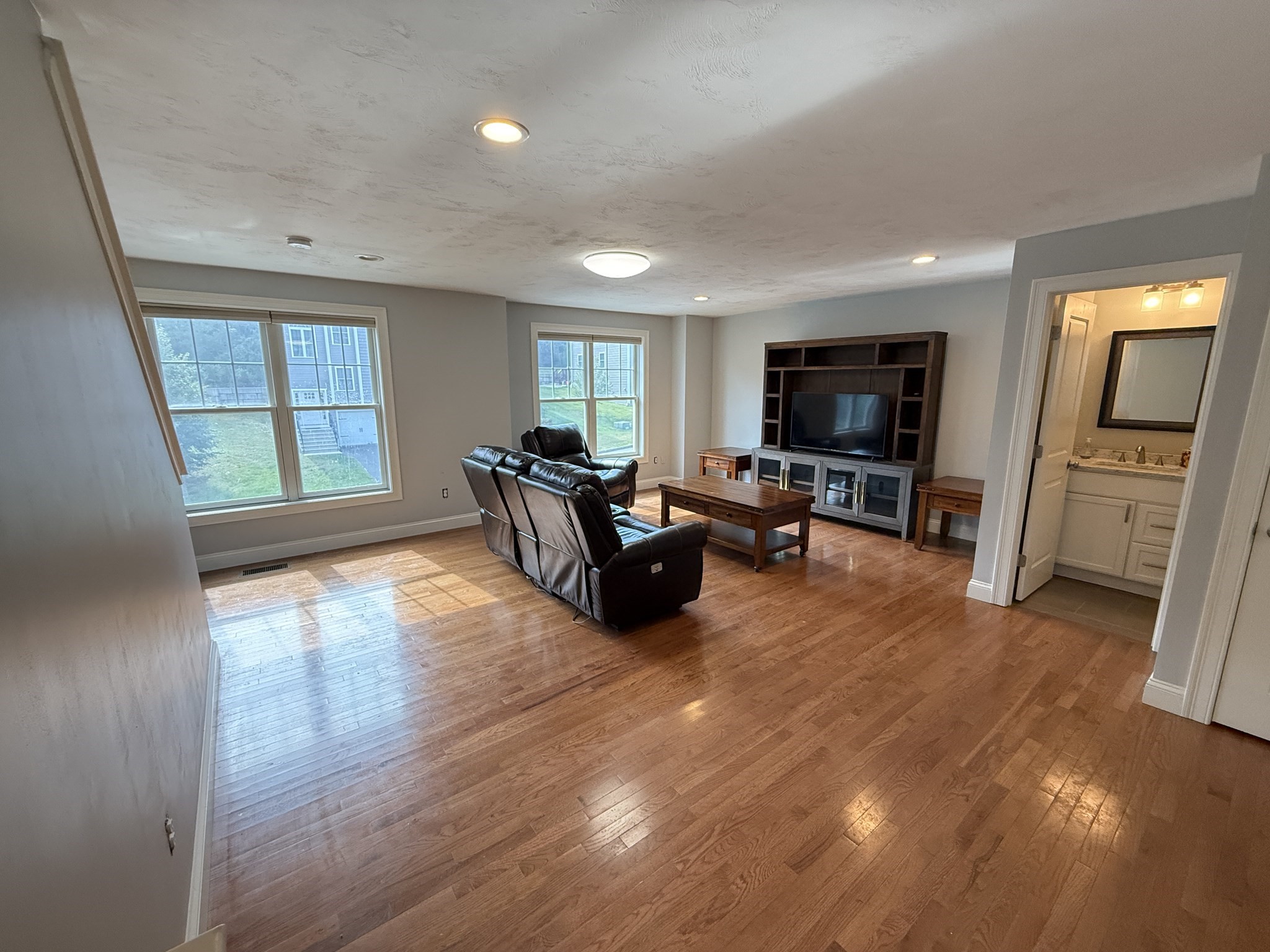2 Burncoat Hts Property Photo 19