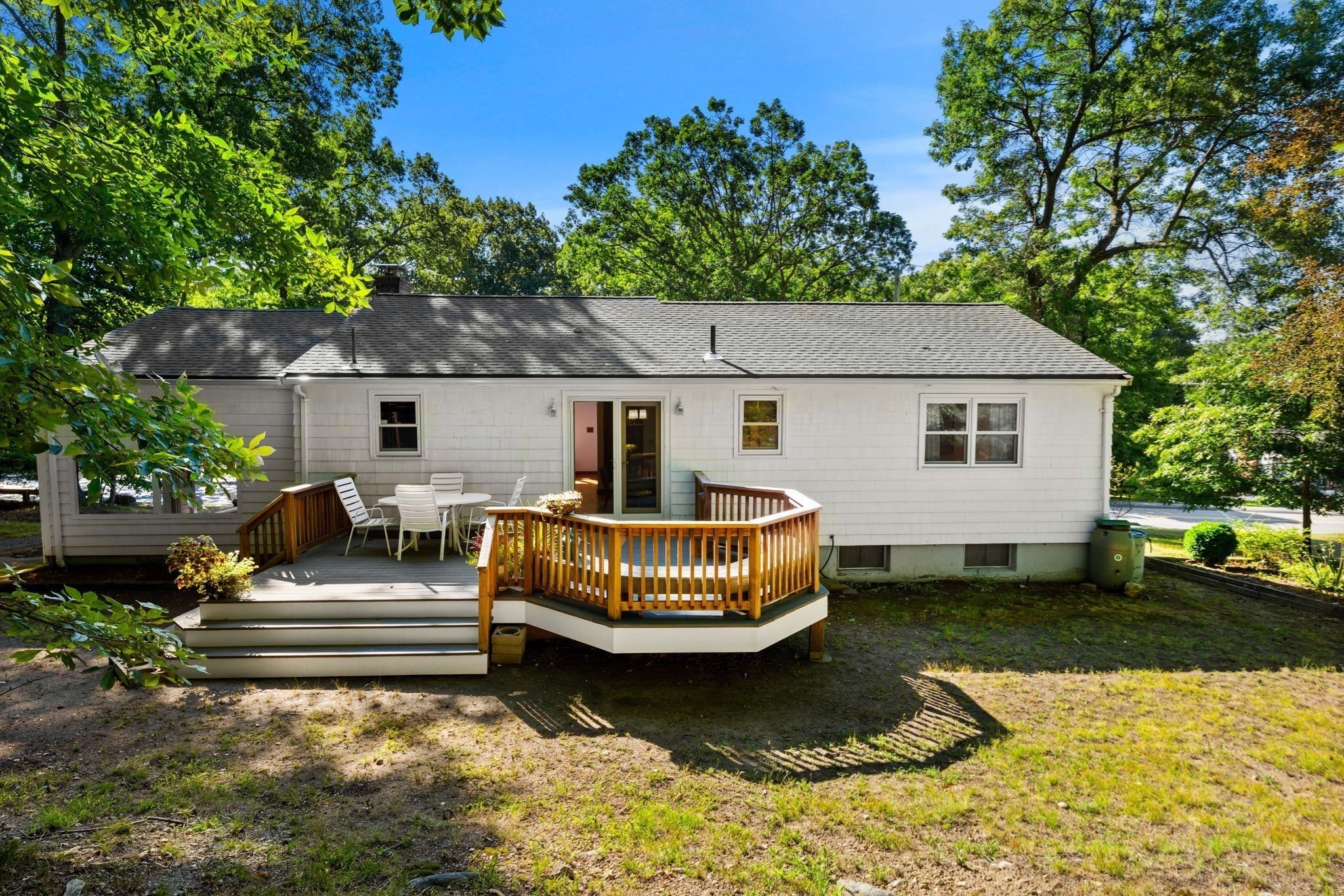 56 Skilton Ln Property Photo 33
