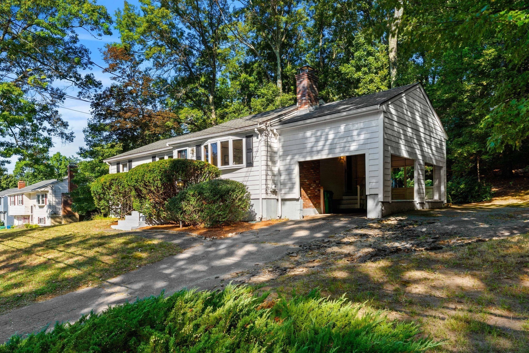 56 Skilton Ln Property Photo 38