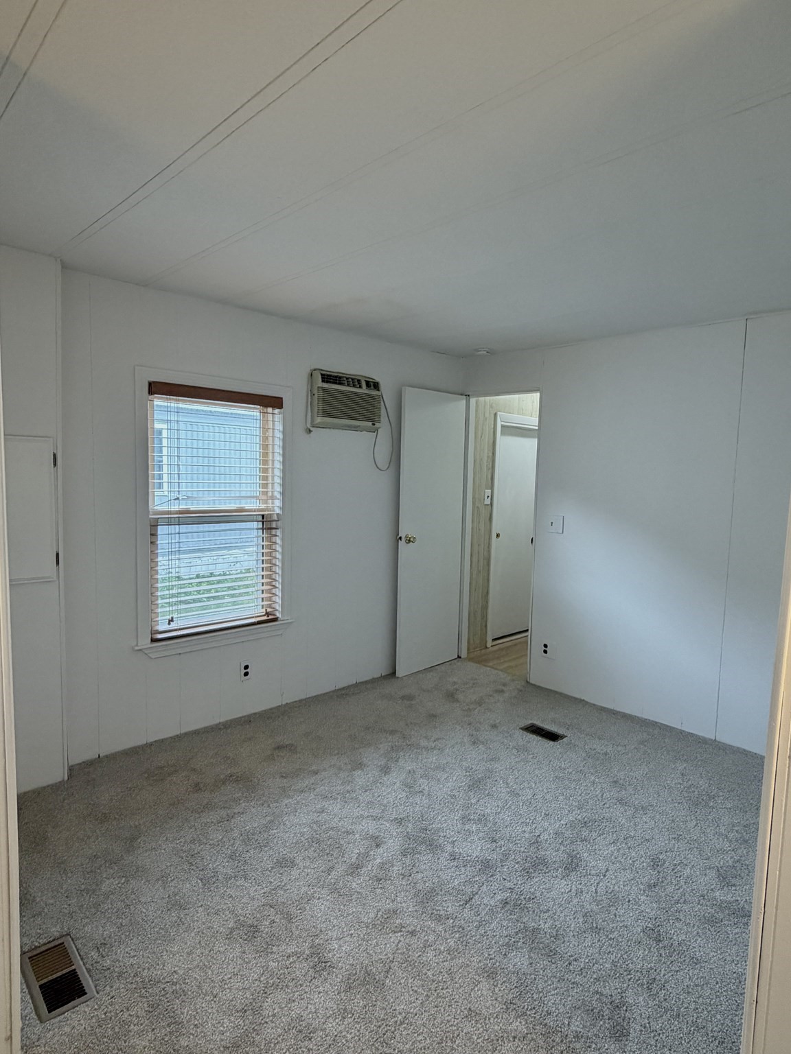 252 Newbury St # 58 Property Photo 17