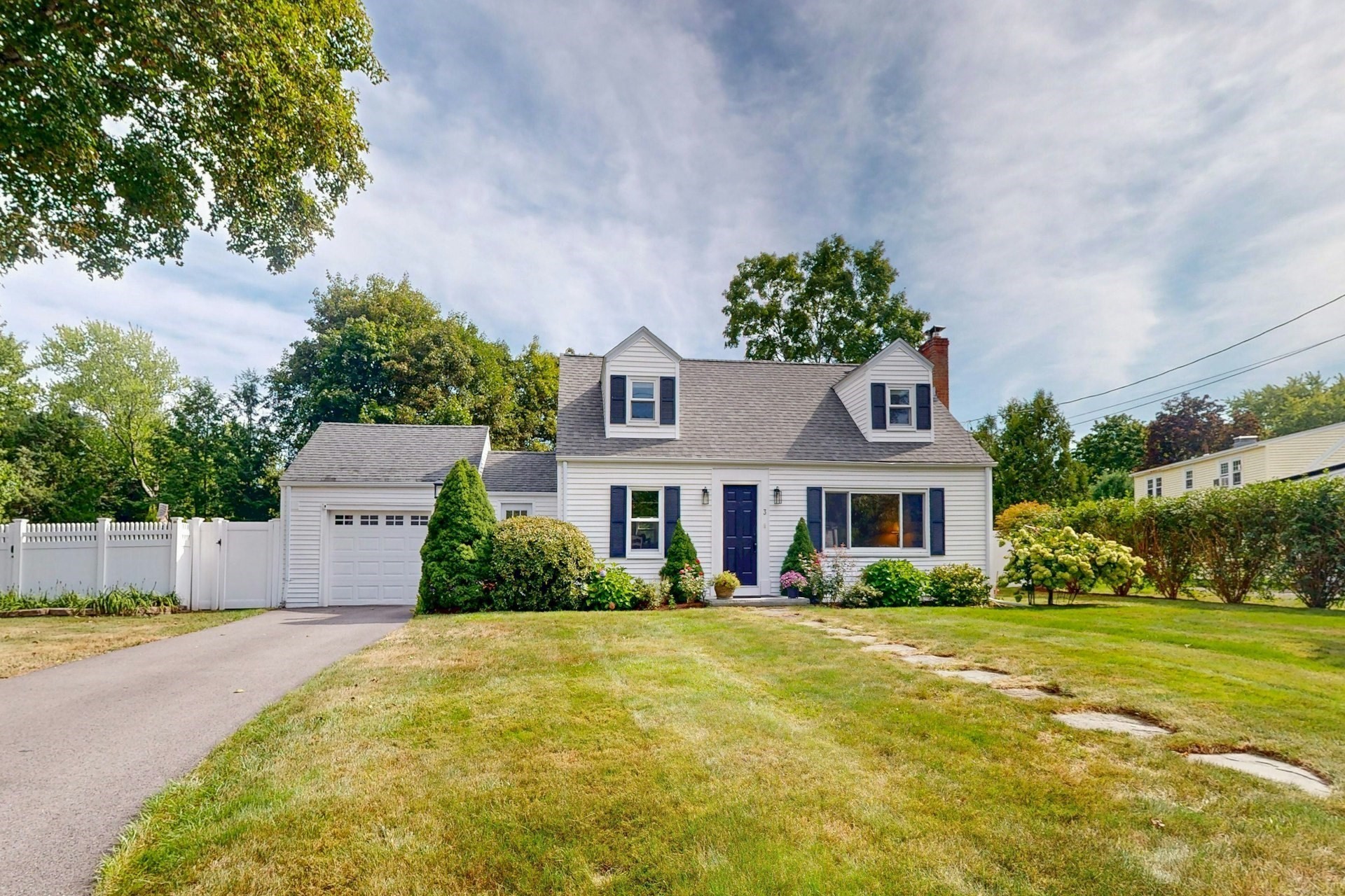 3 Remsen Ave Property Photo 1