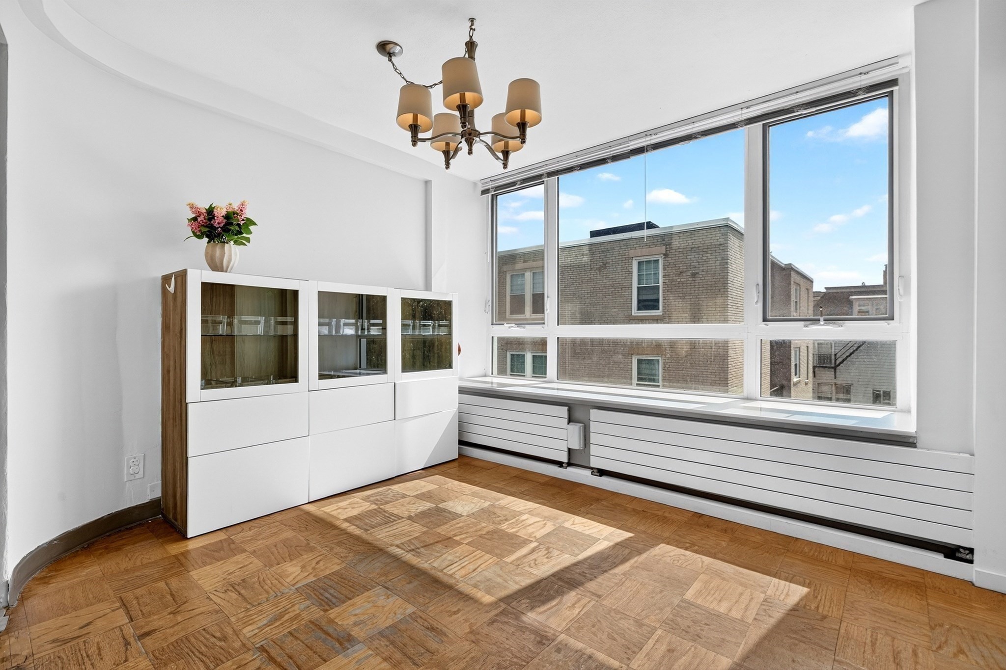 60 Babcock St # 32 Property Photo 12