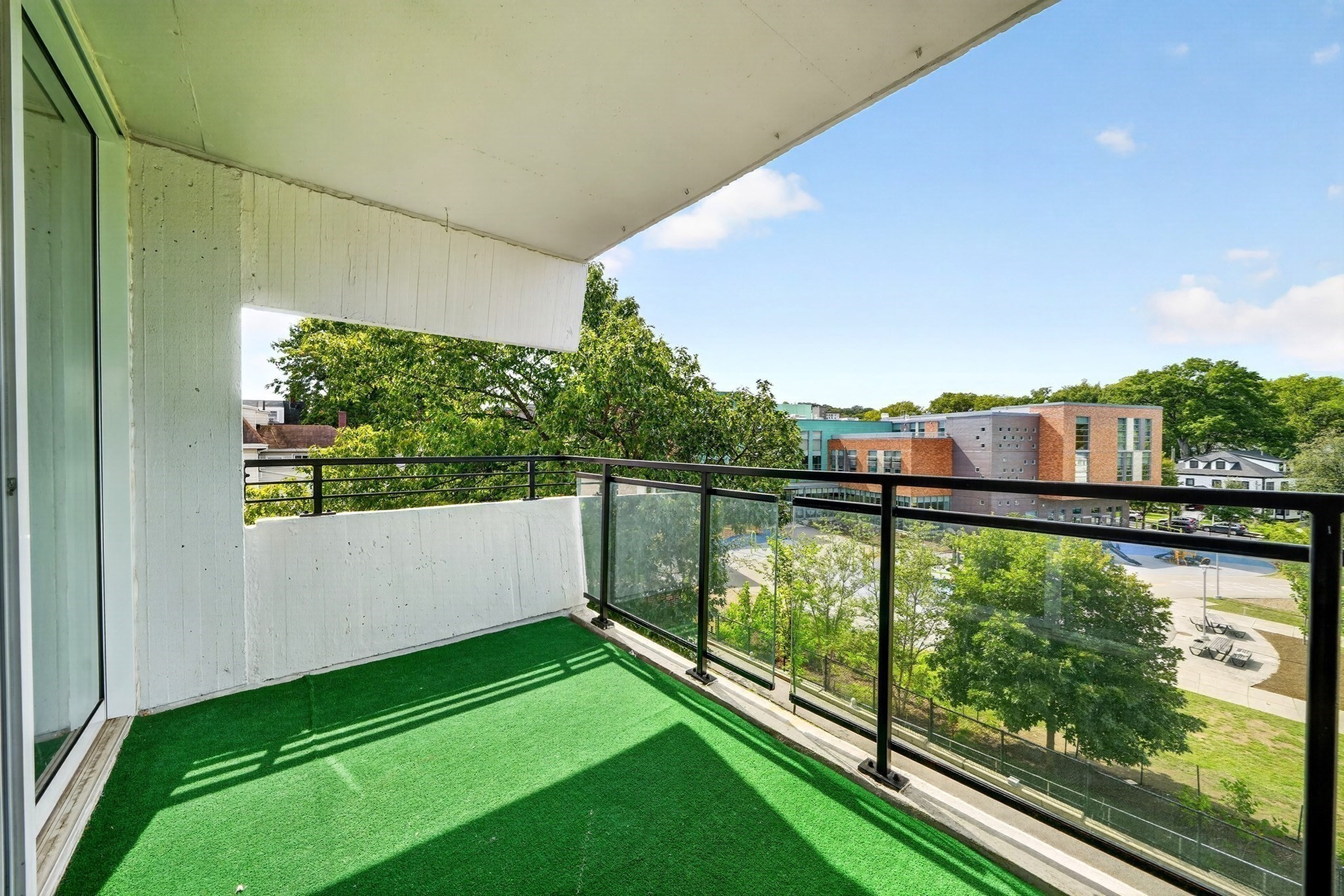 60 Babcock St # 32 Property Photo 19