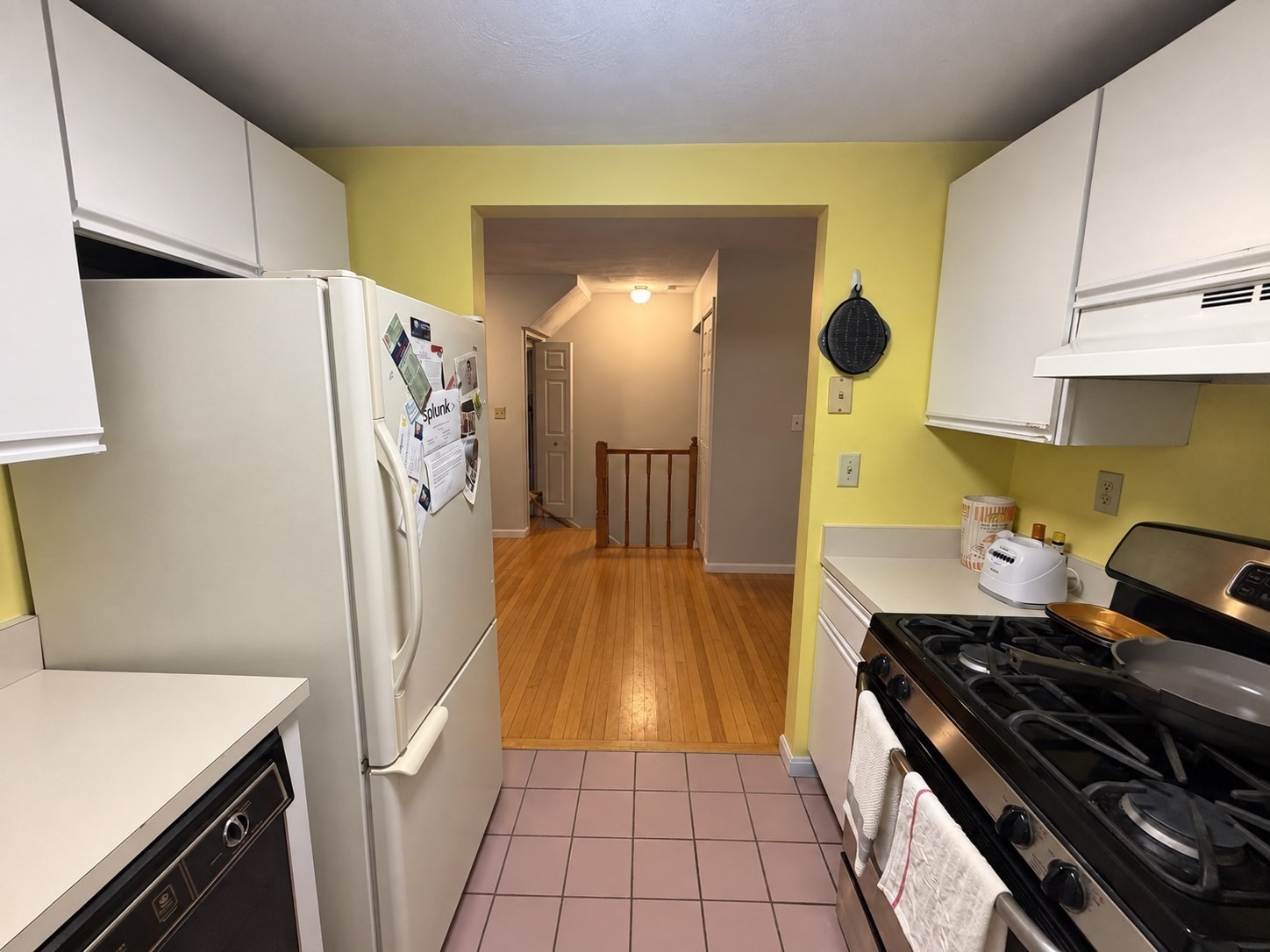 50 Ash Ave # A Property Photo 7