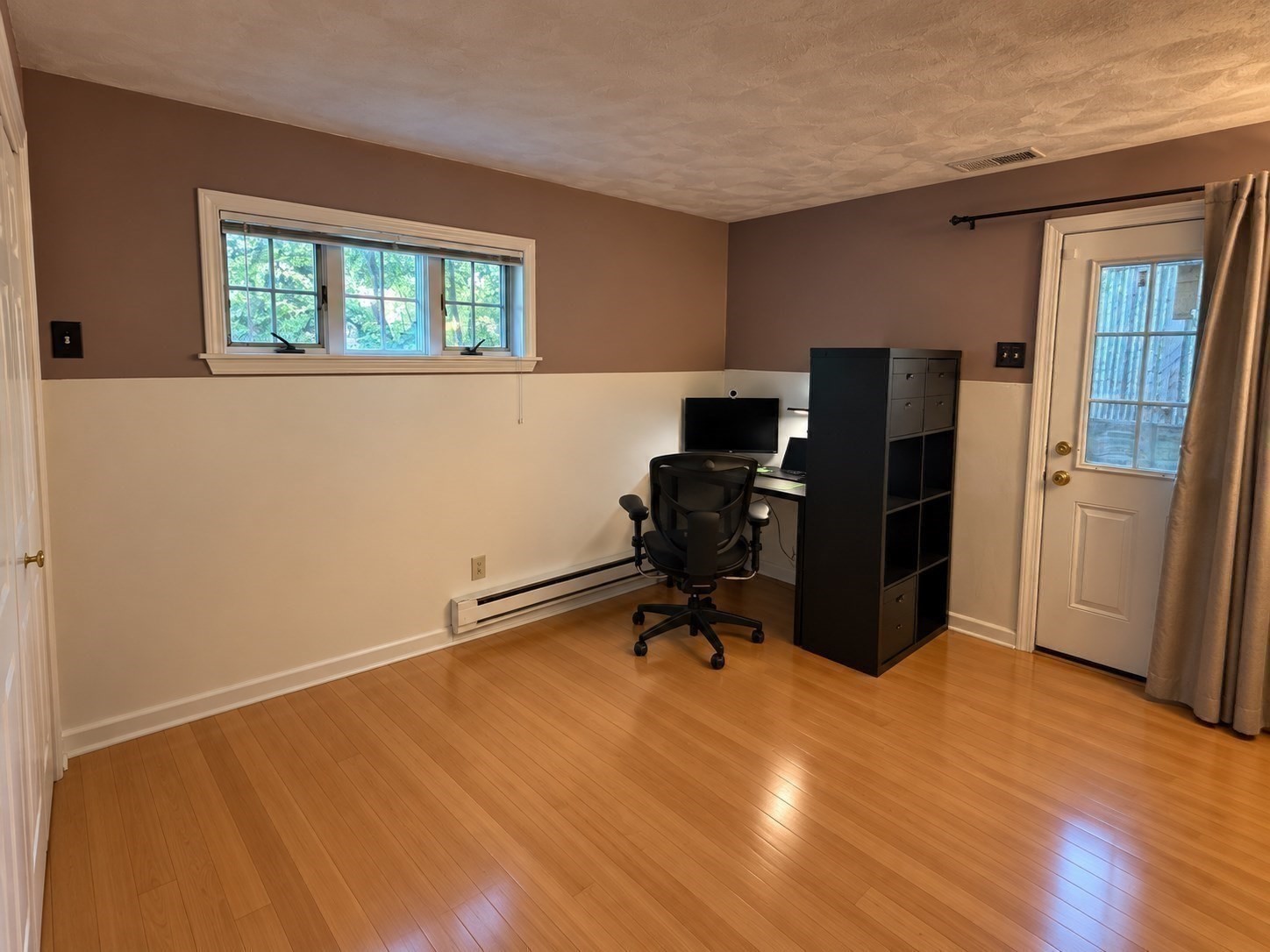 50 Ash Ave # A Property Photo 17