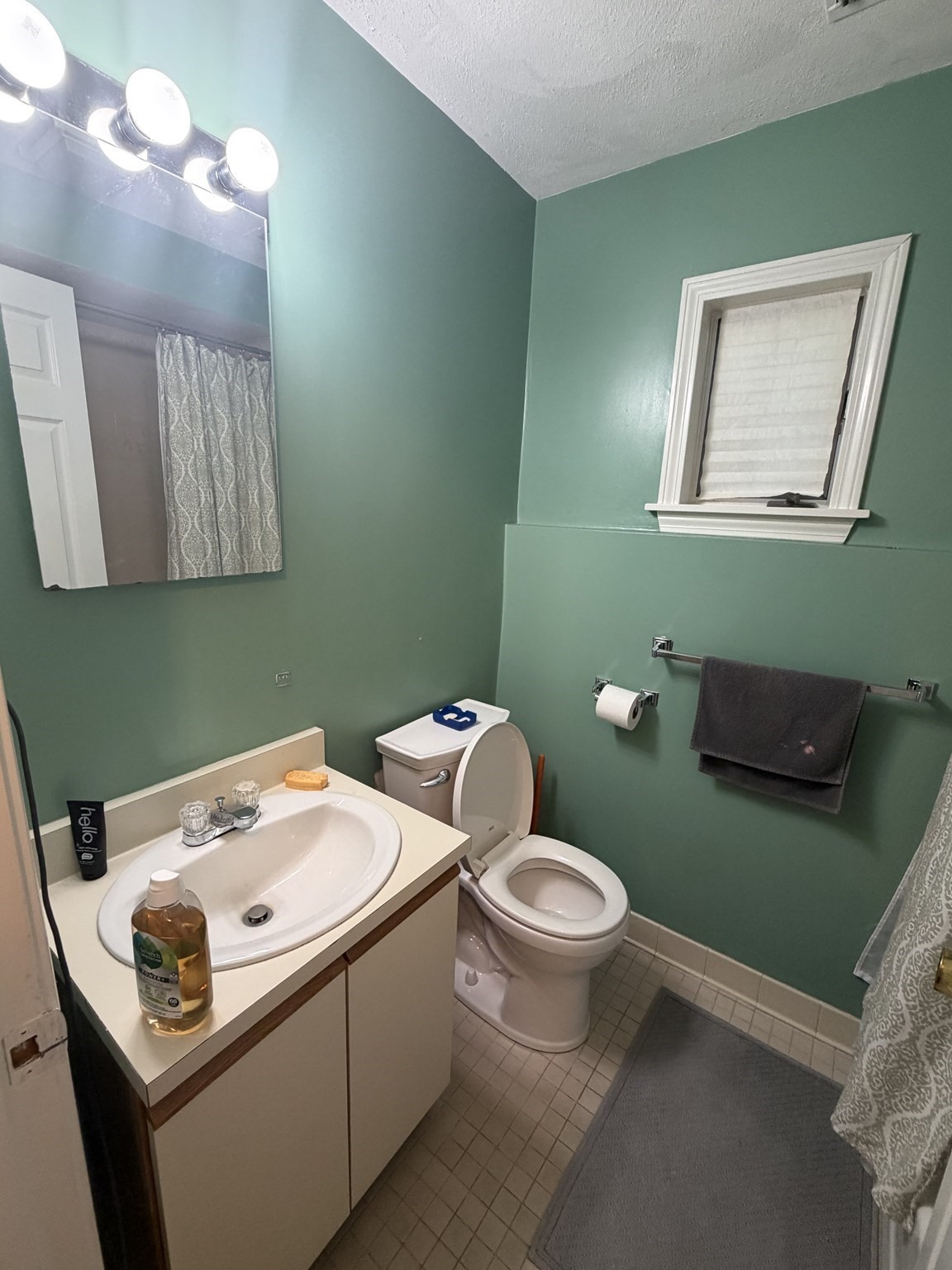 50 Ash Ave # A Property Photo 19
