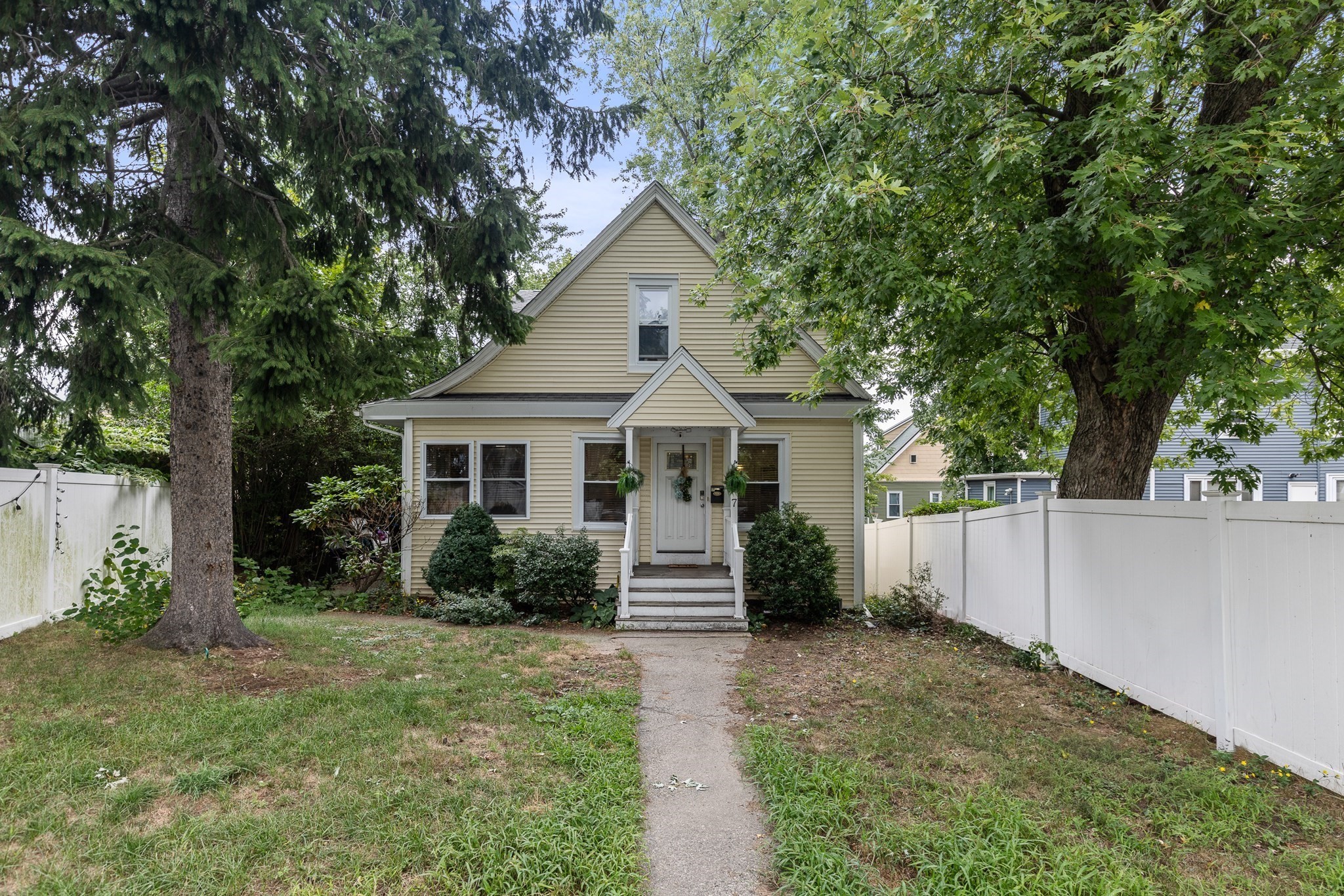 7 Kane St Property Photo 1