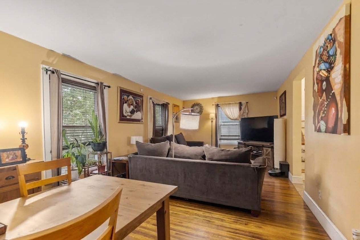 7 Kane St Property Photo 7