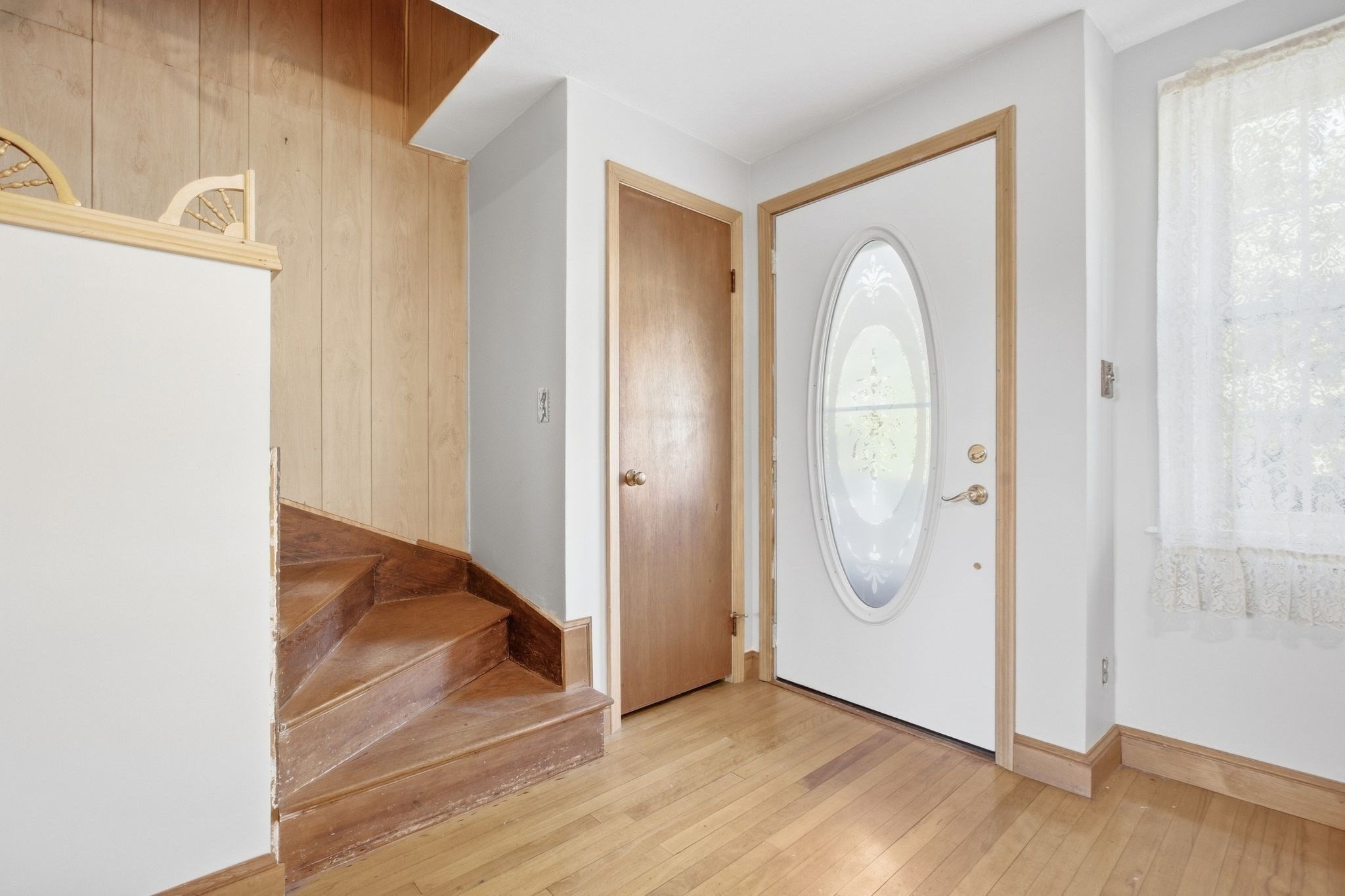 1259 Shawsheen St Property Photo 6
