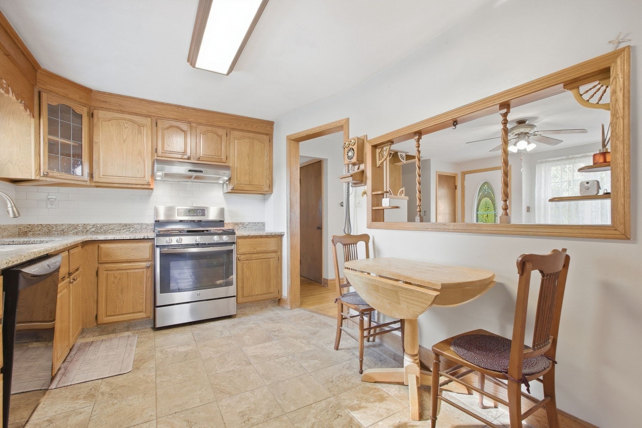 1259 Shawsheen St Property Photo 11