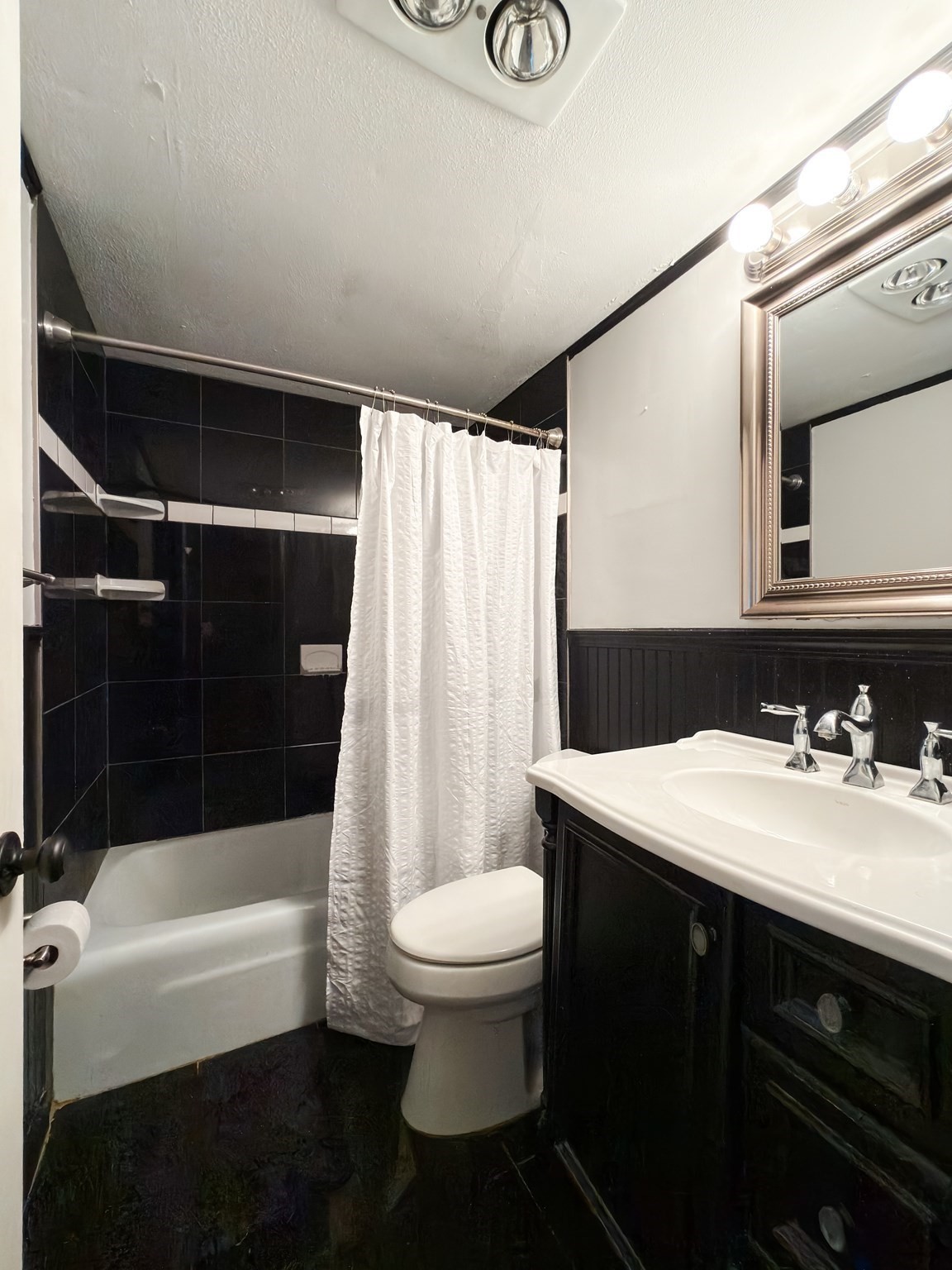 80 N Warren St # 37 Property Photo 11
