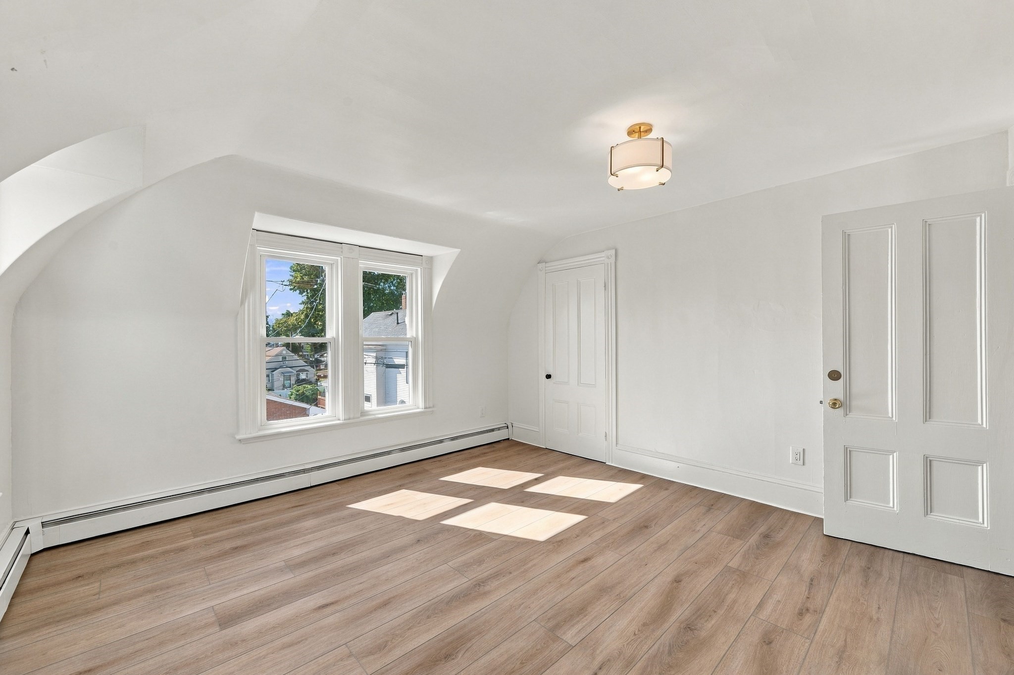 21 West Avenue Property Photo 29
