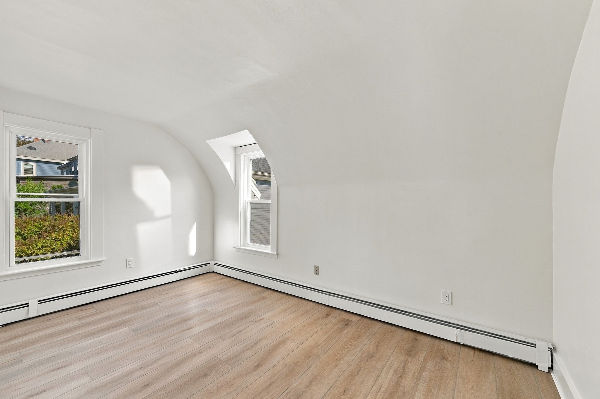 21 West Avenue Property Photo 35