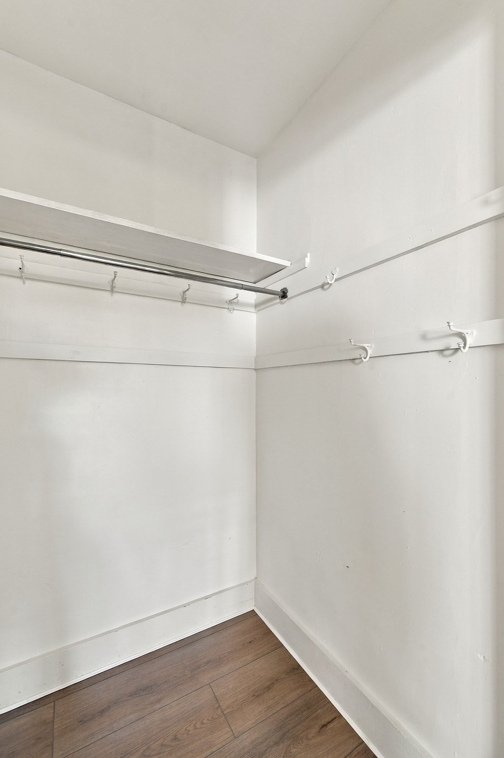 21 West Avenue Property Photo 38